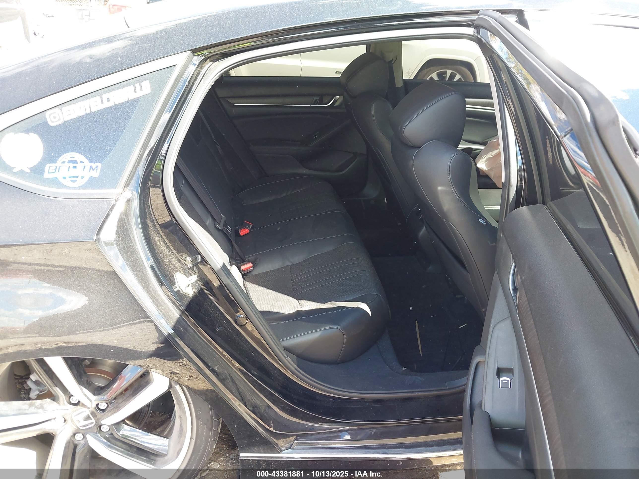 HONDA ACCORD image 8