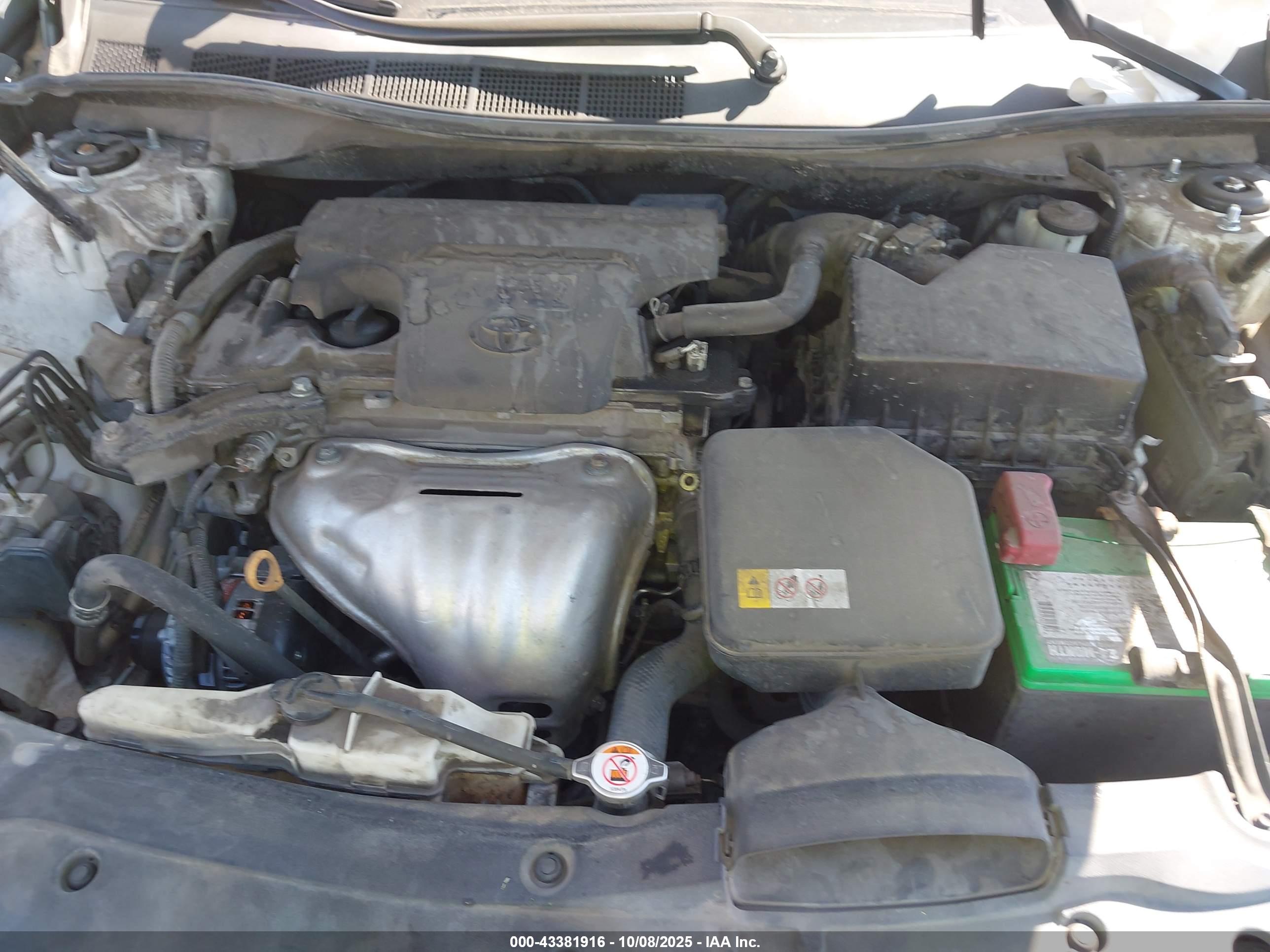 TOYOTA CAMRY image 10