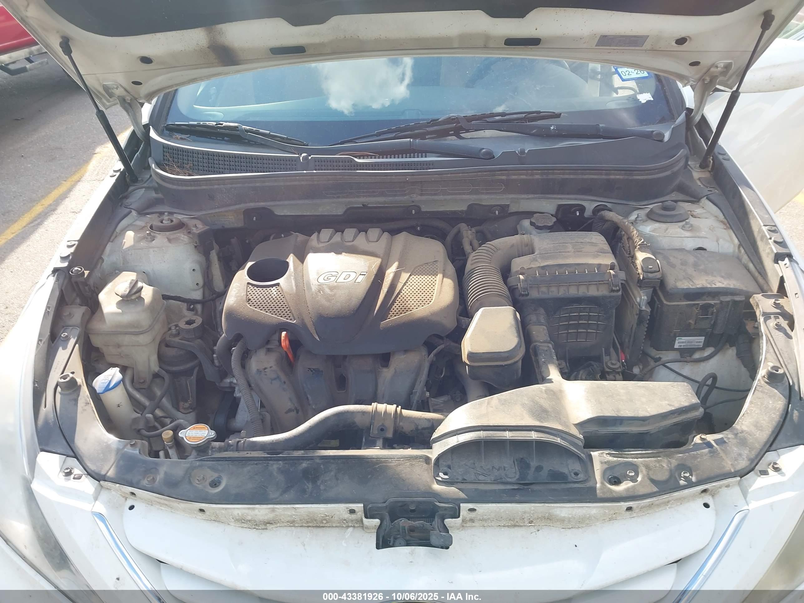HYUNDAI SONATA image 10