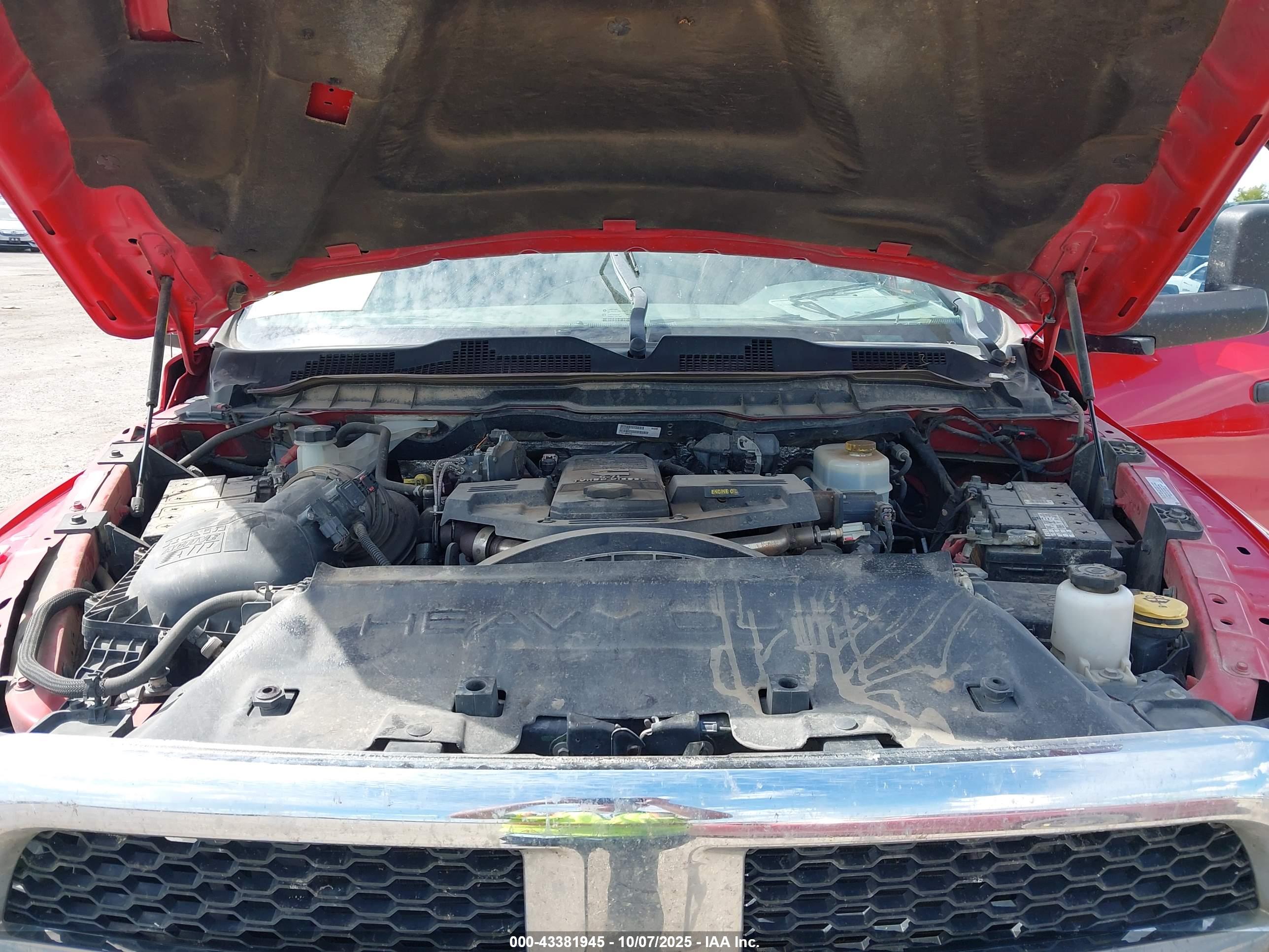 RAM 2500 image 10