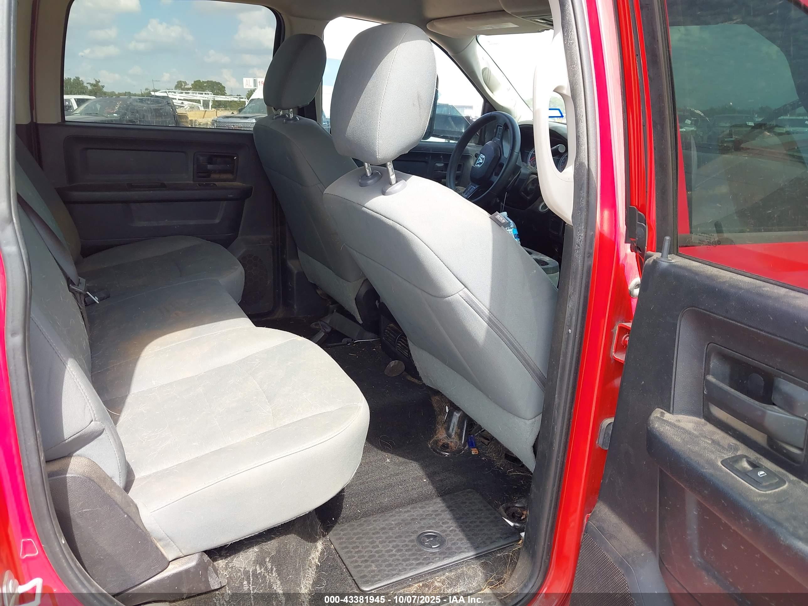 RAM 2500 image 8