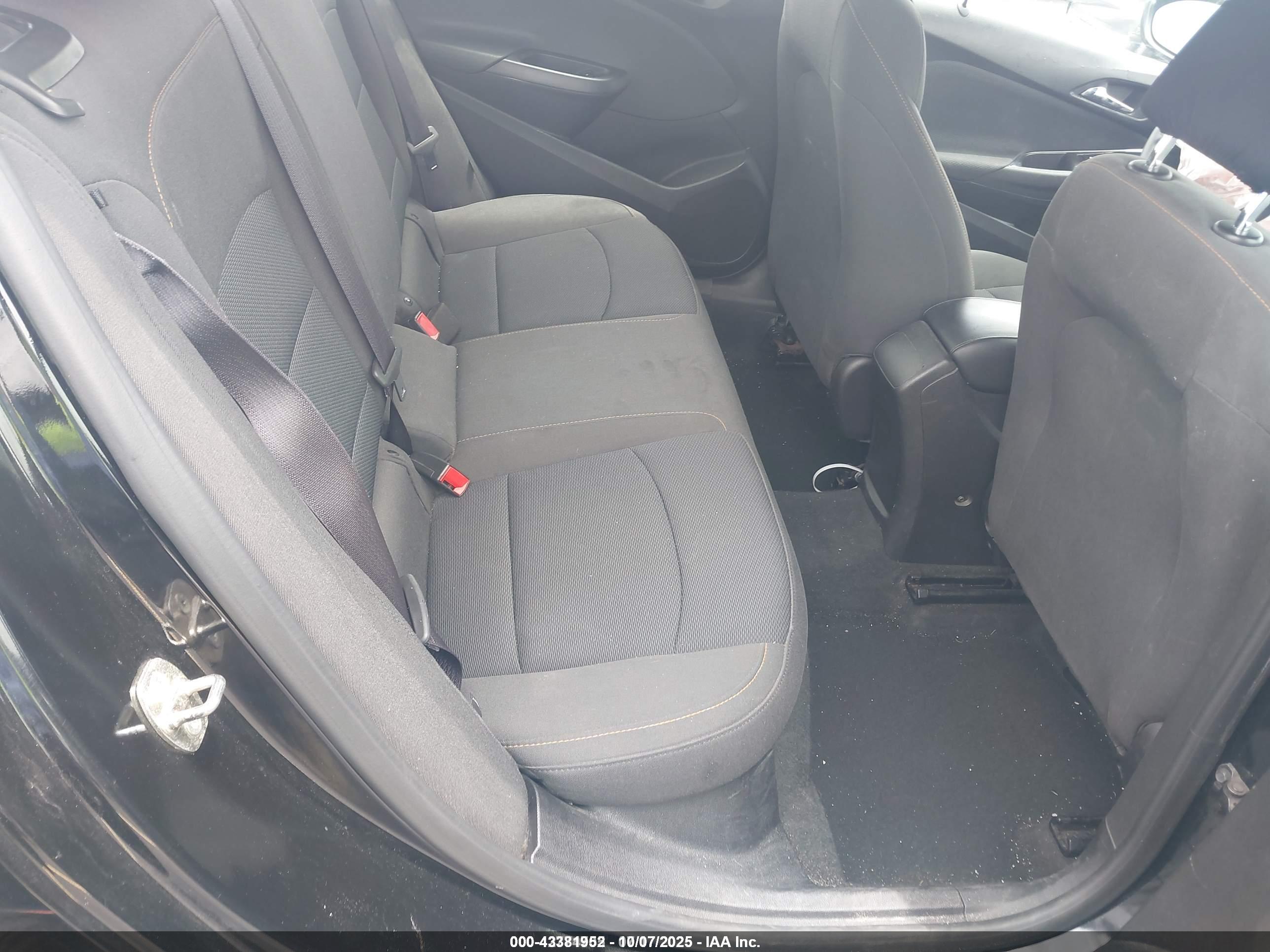 CHEVROLET CRUZE image 8