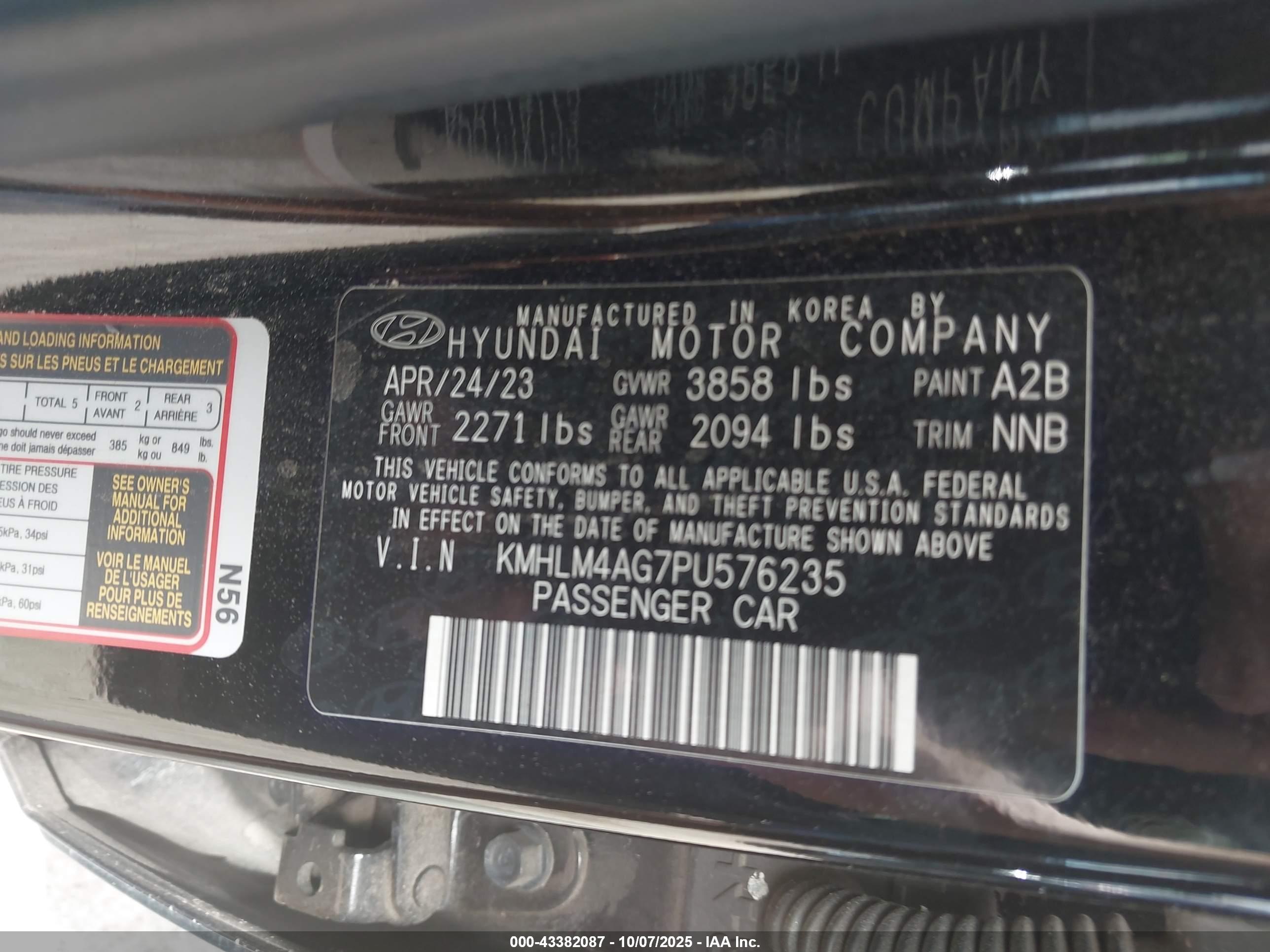 HYUNDAI ELANTRA image 9