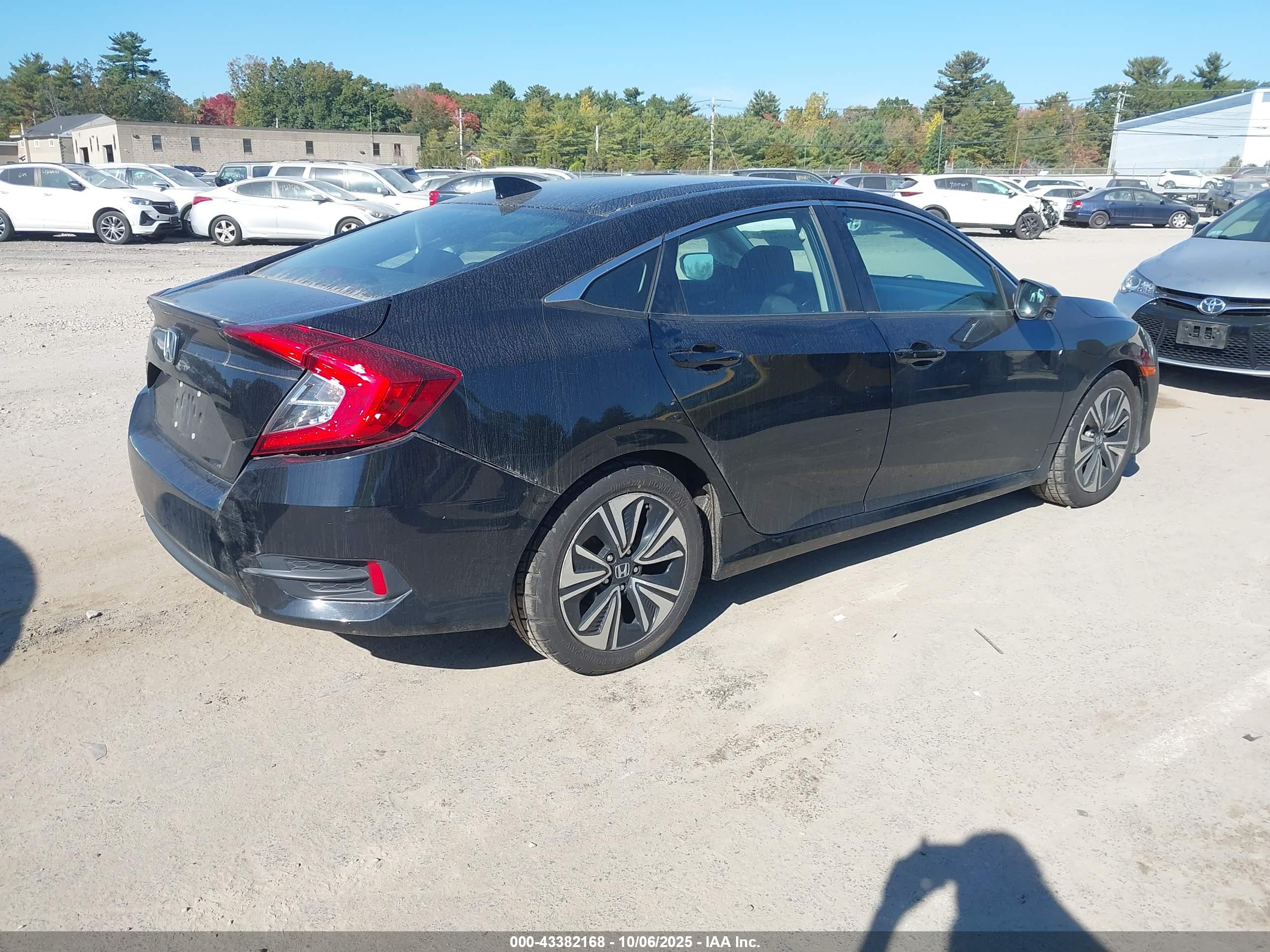 HONDA CIVIC image 4
