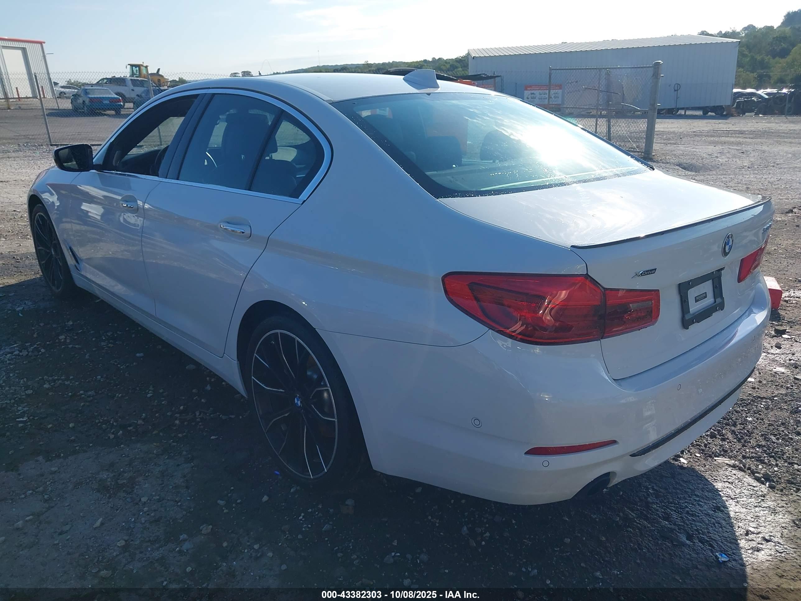 BMW 530I image 3