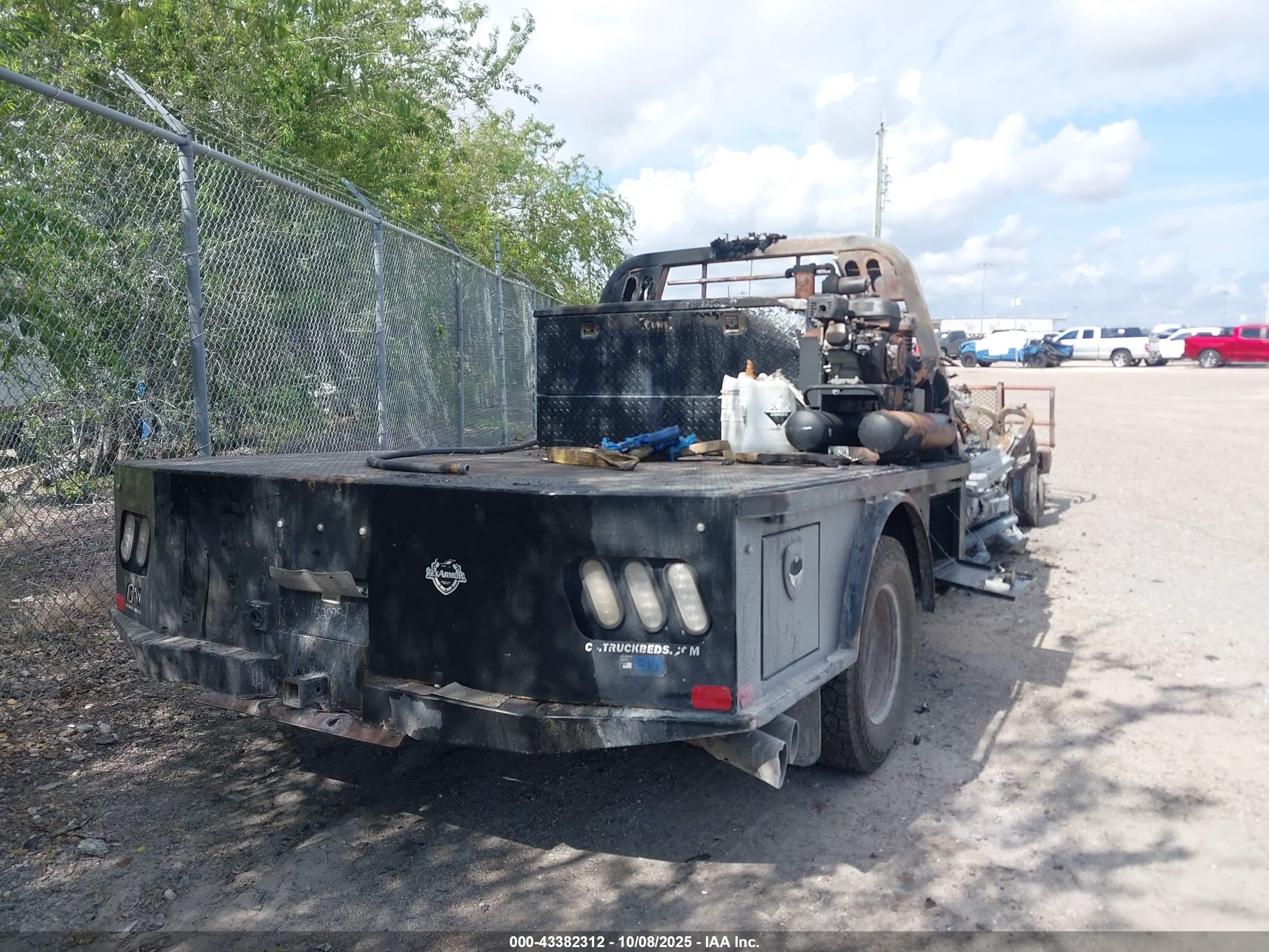 FORD F-350 image 4