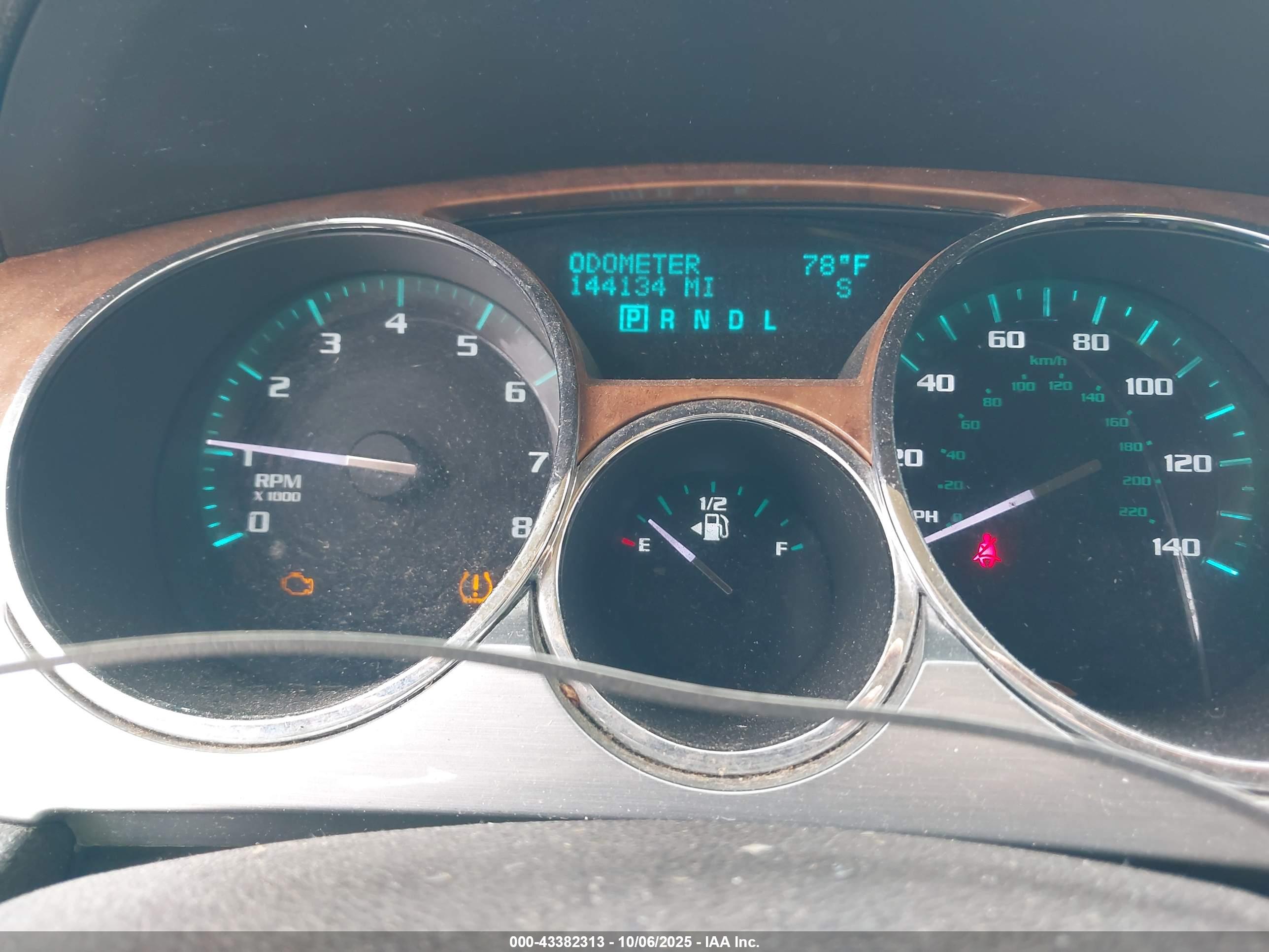 BUICK ENCLAVE image 7