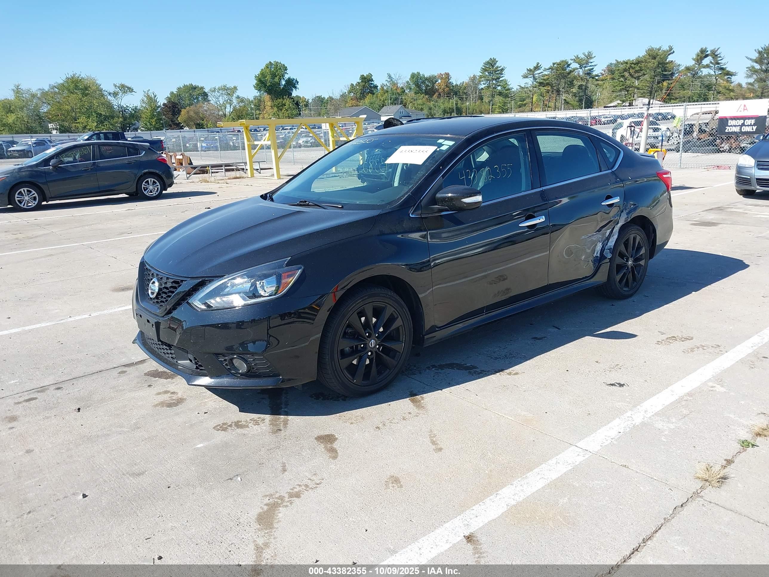 NISSAN SENTRA image 2