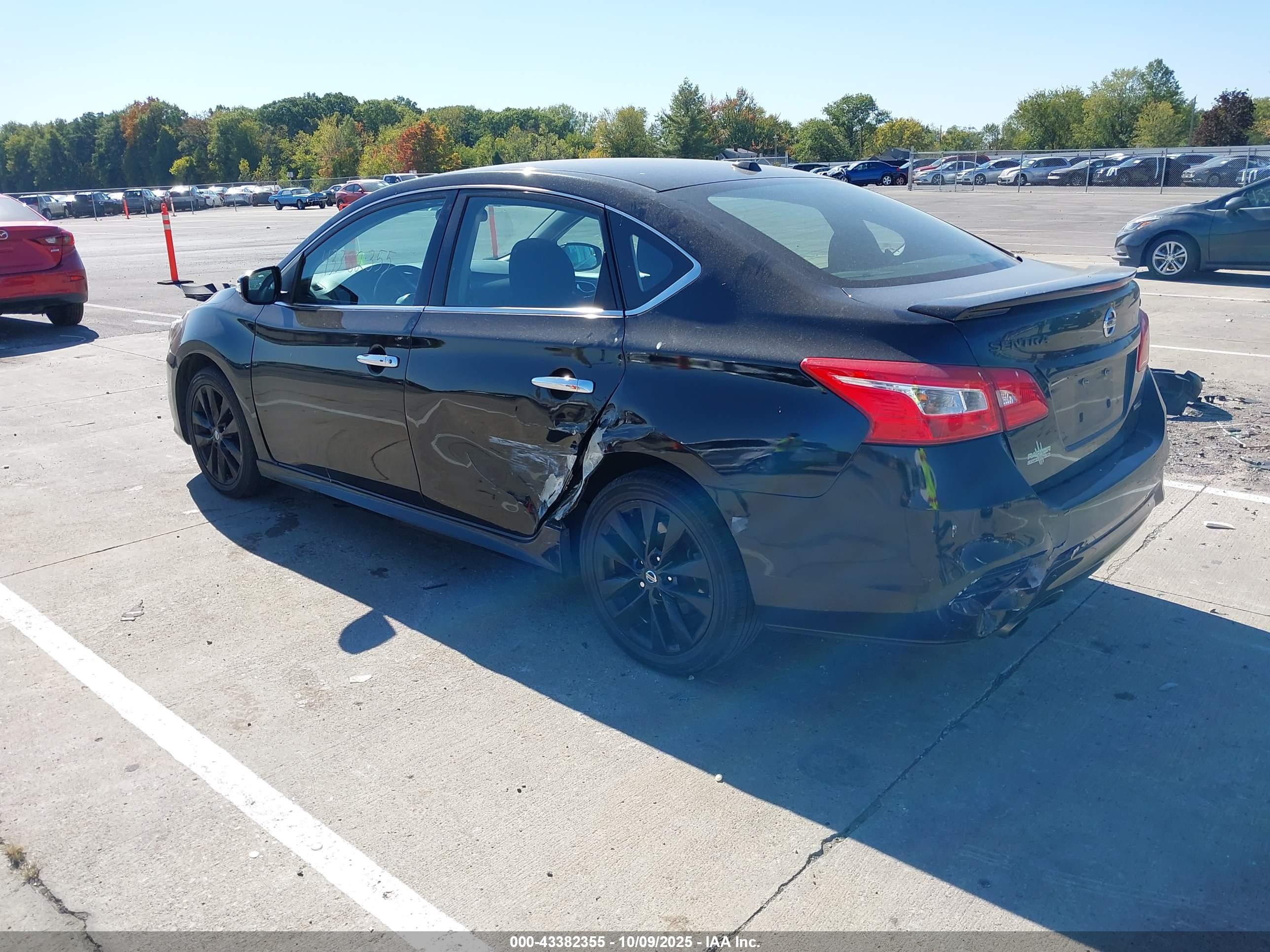 NISSAN SENTRA image 3