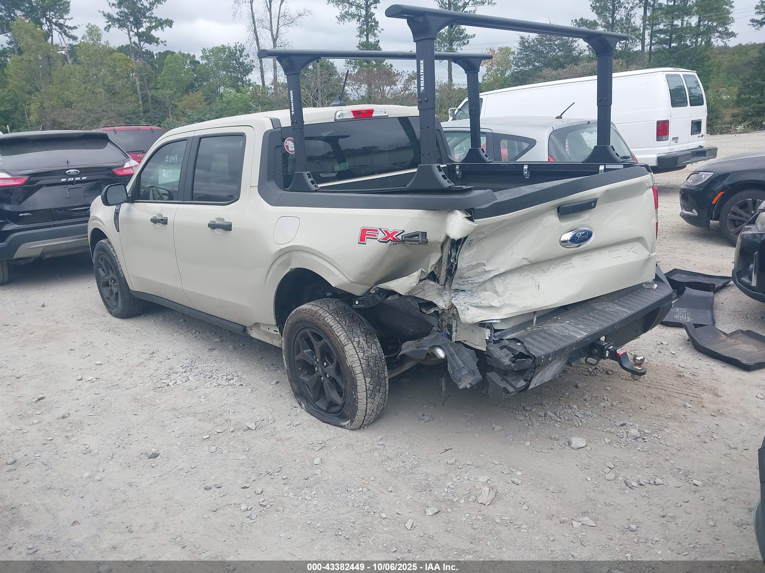 FORD MAVERICK image 3