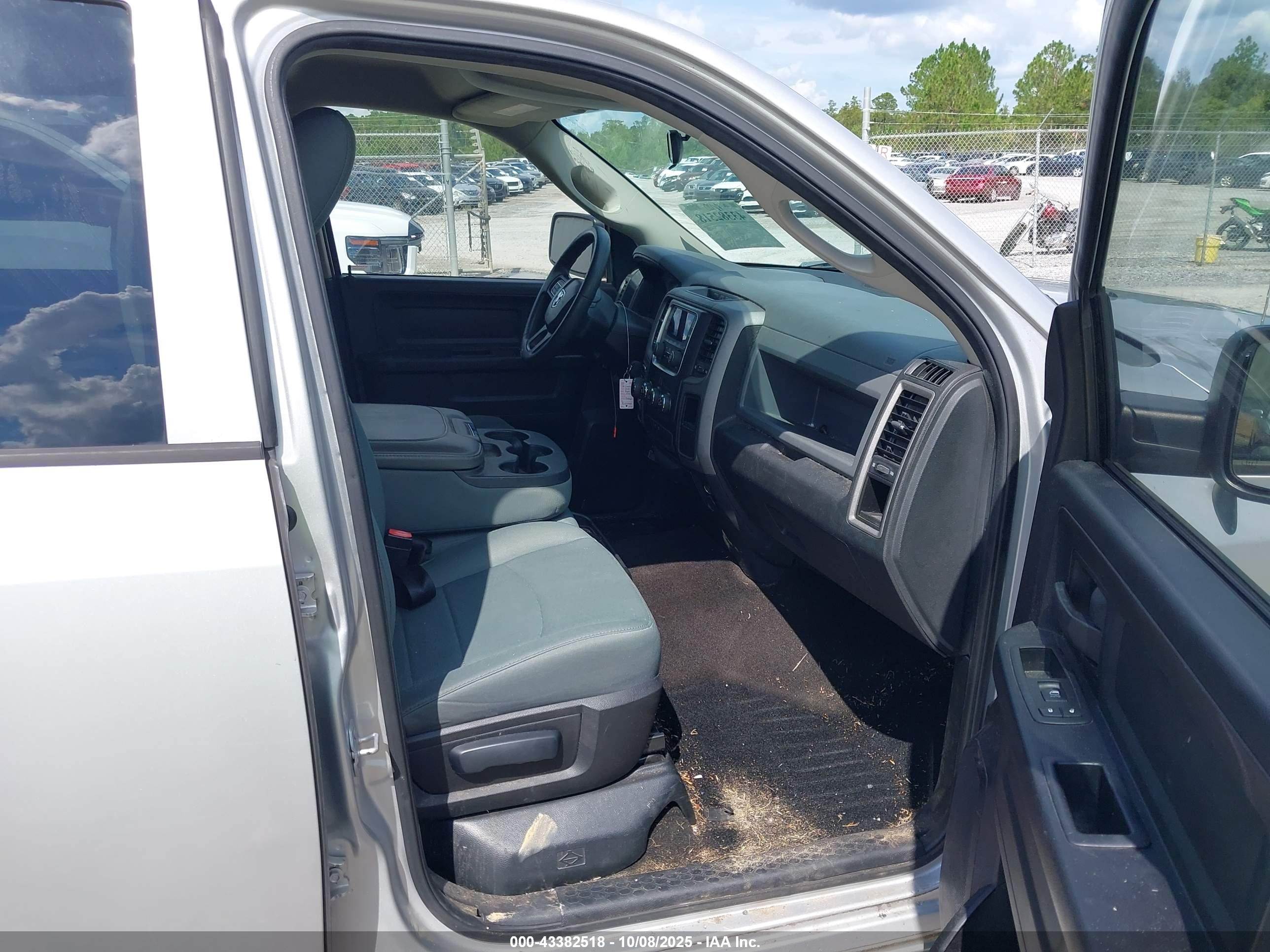 RAM 1500 image 5