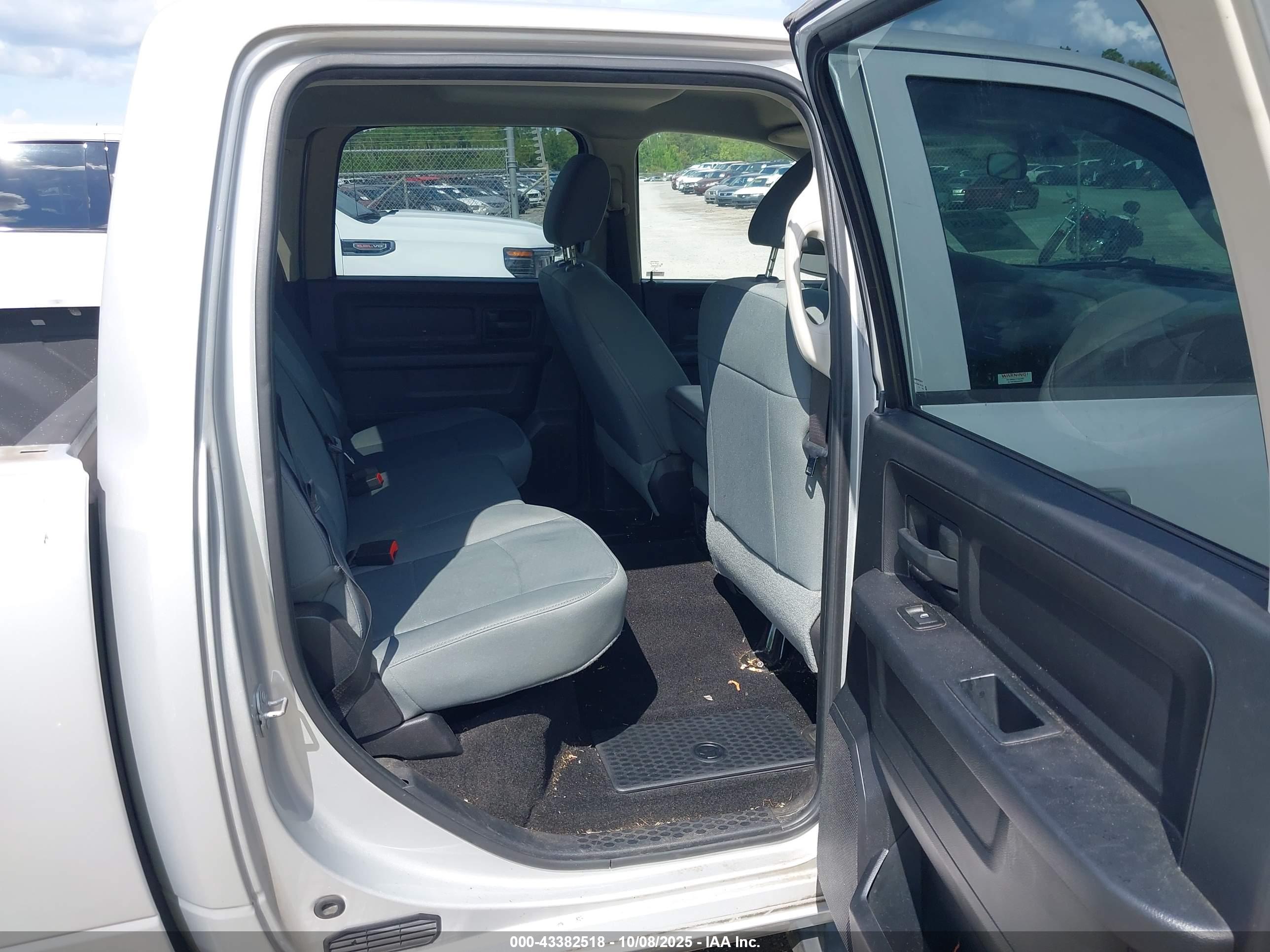 RAM 1500 image 8