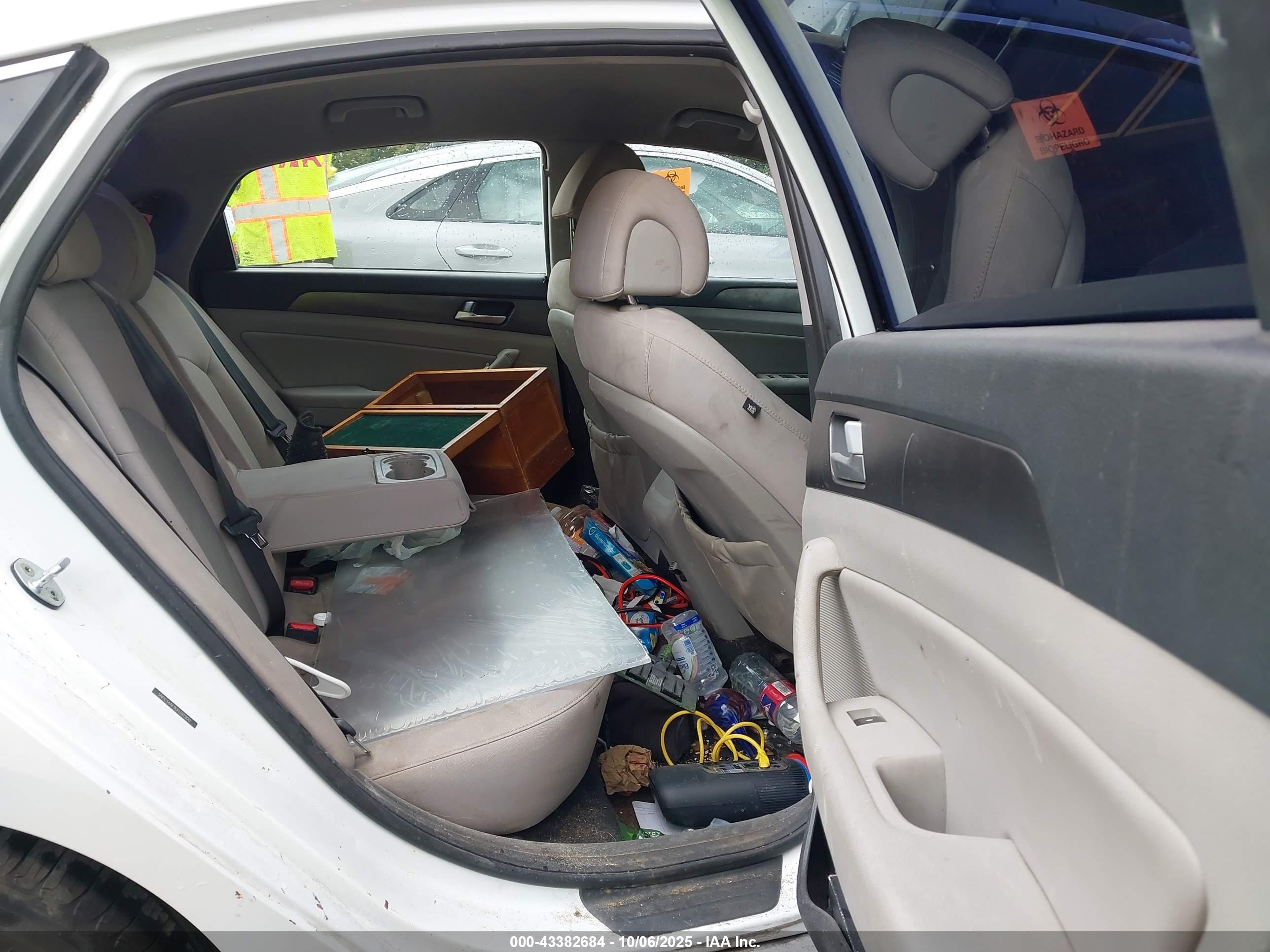 HYUNDAI SONATA image 8