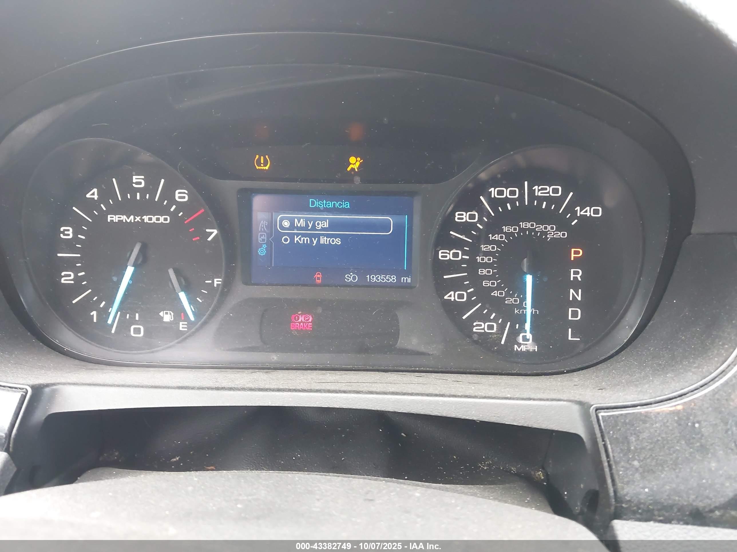 FORD EDGE image 7