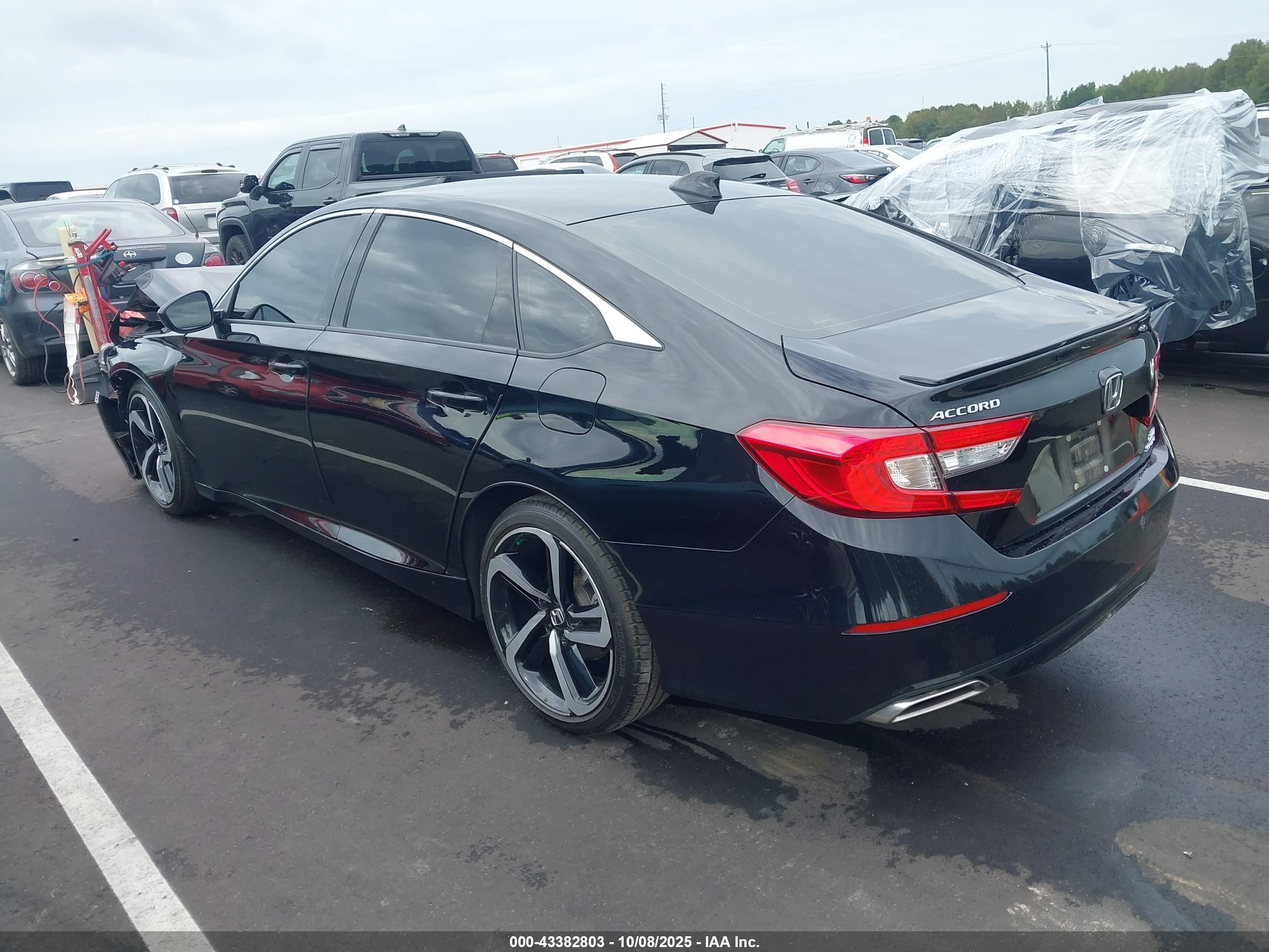HONDA ACCORD image 3