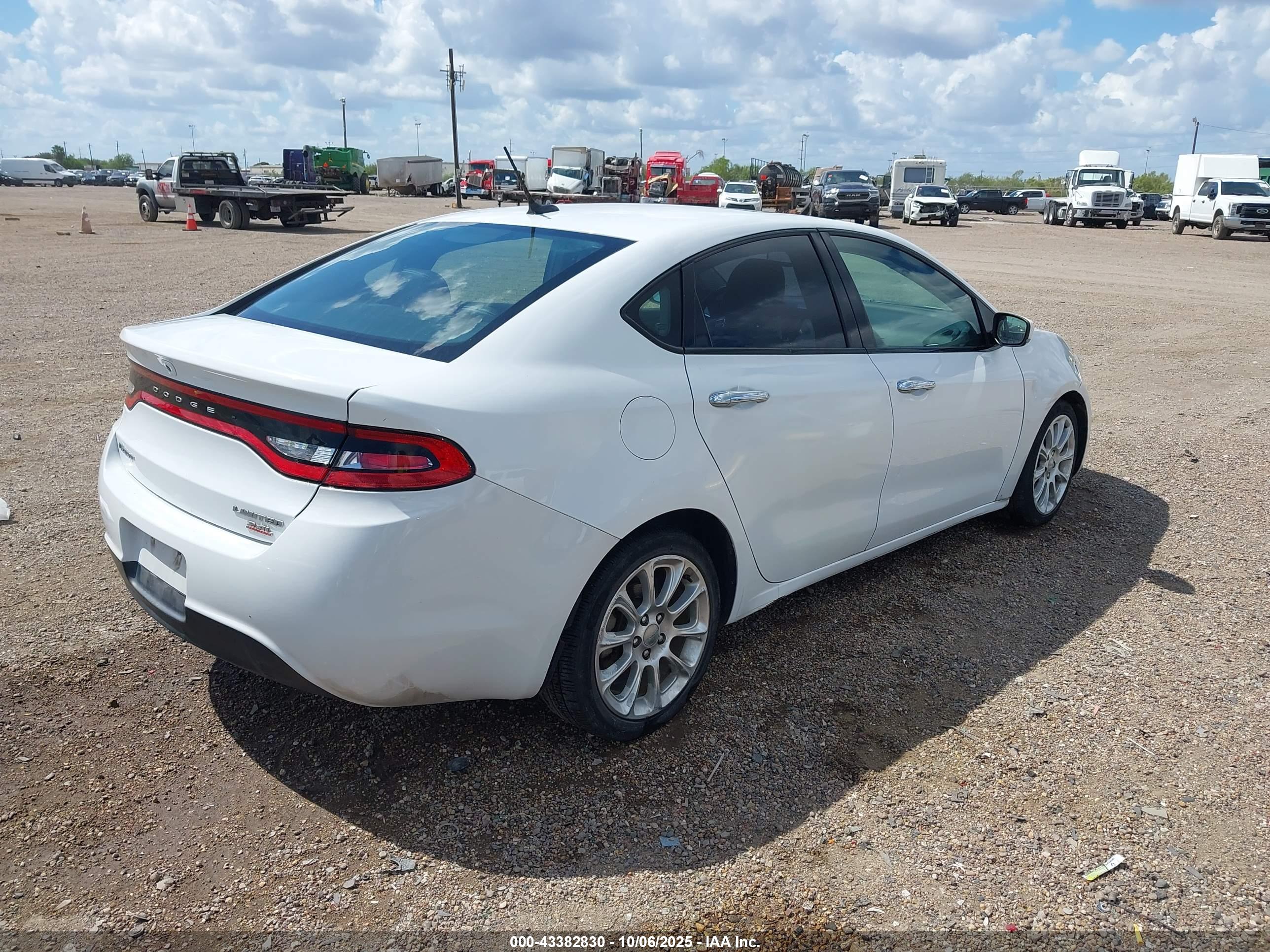 DODGE DART image 4