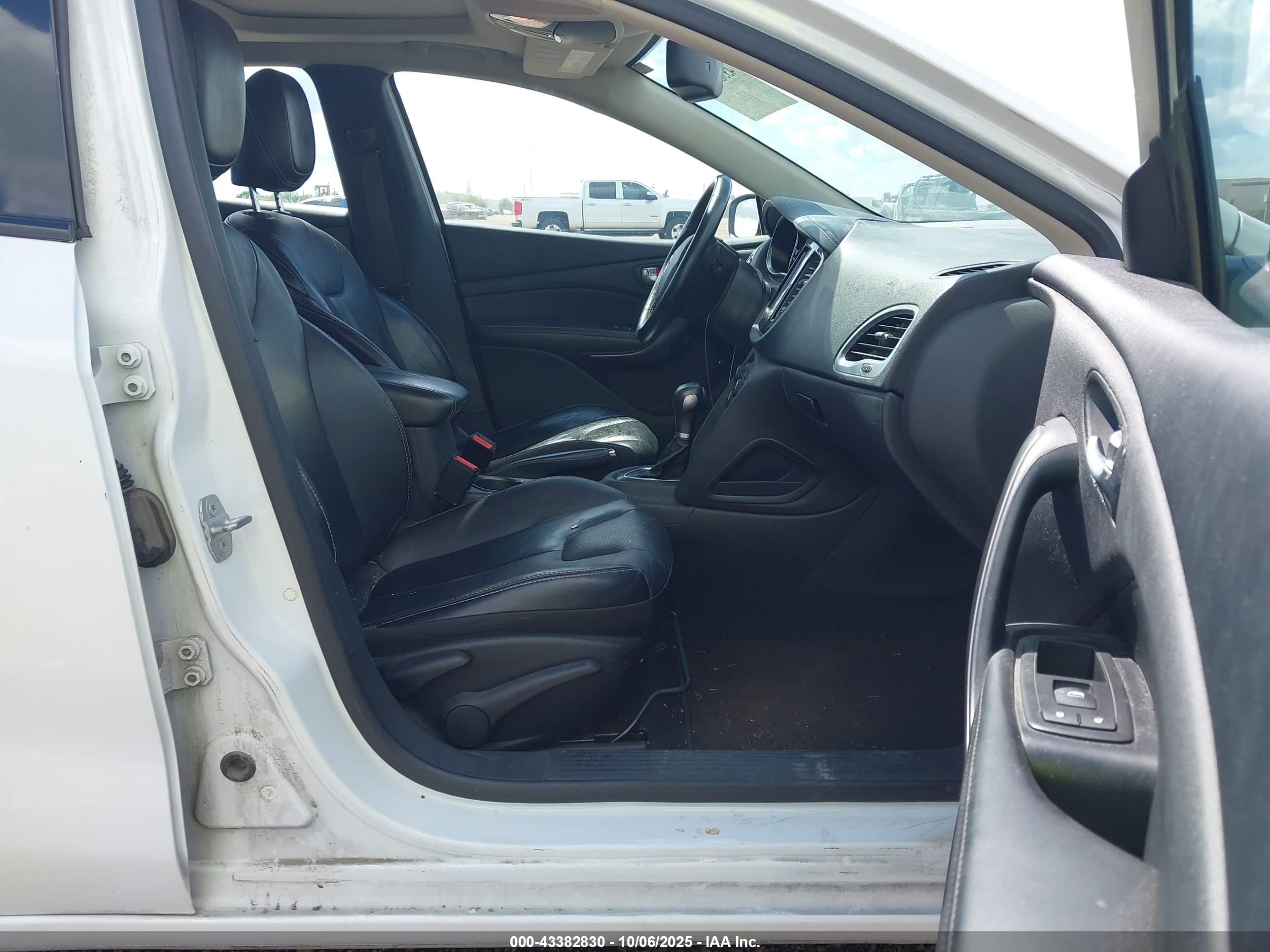DODGE DART image 5