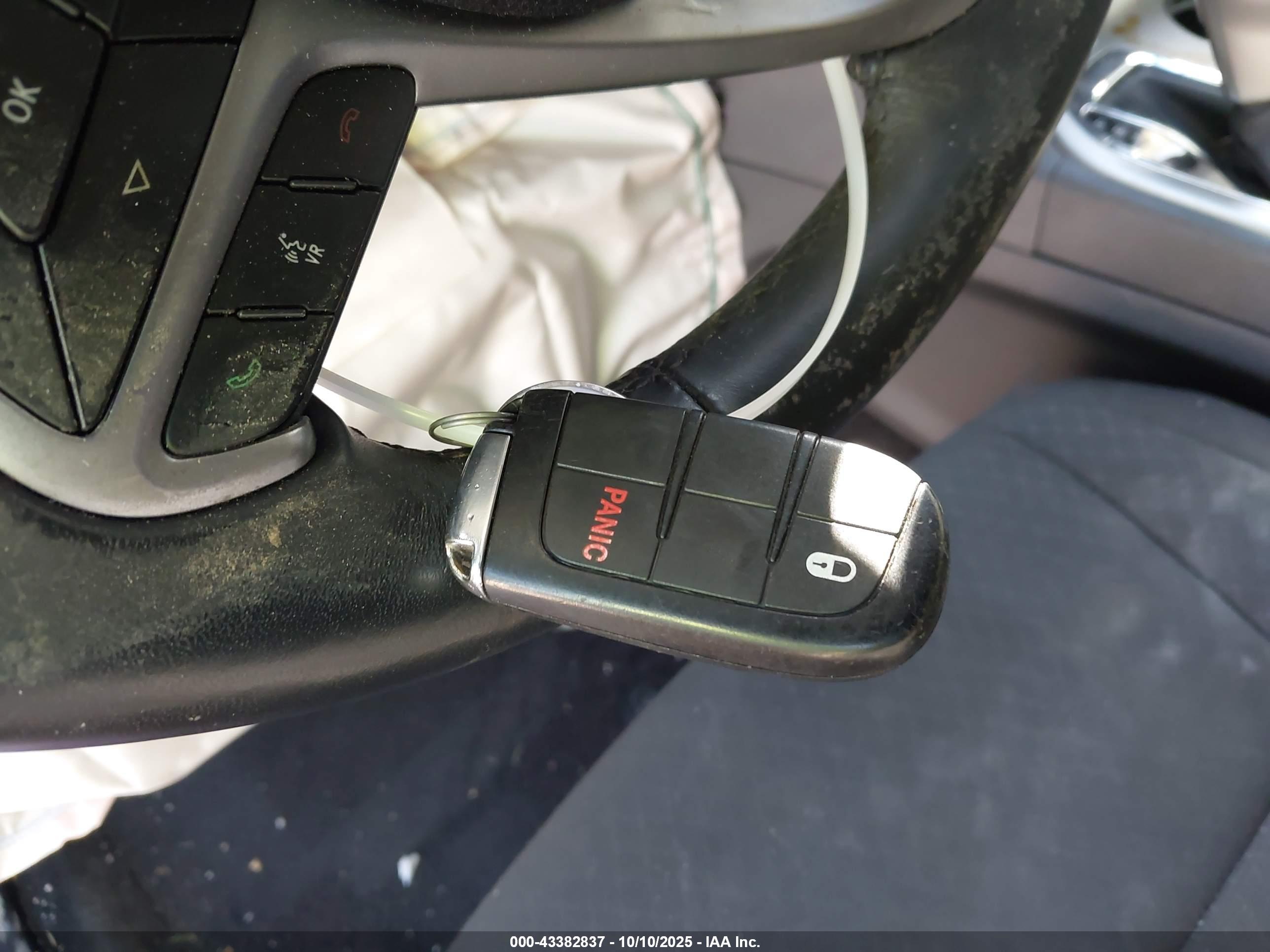 JEEP GRAND image 11