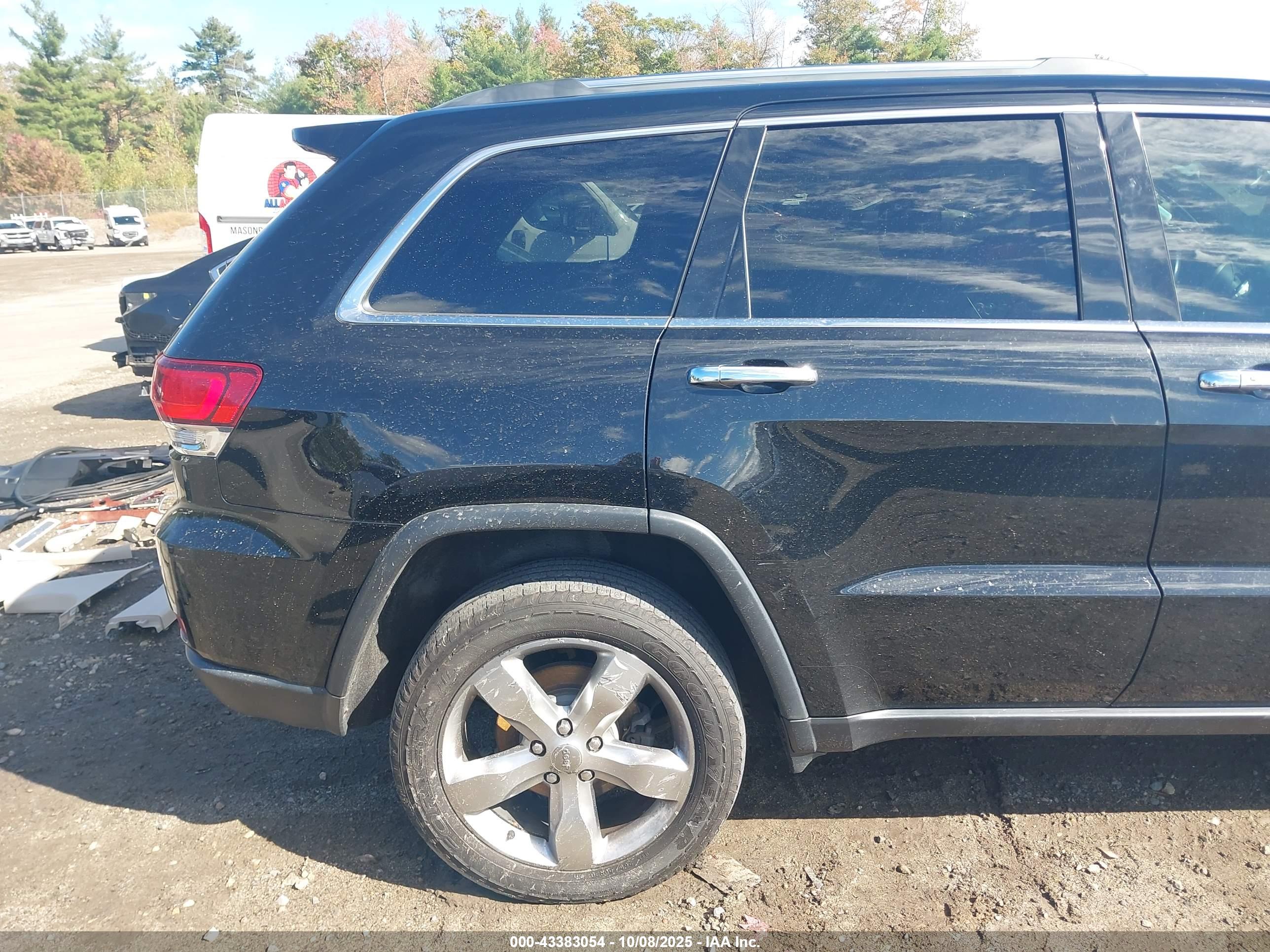 JEEP GRAND image 6