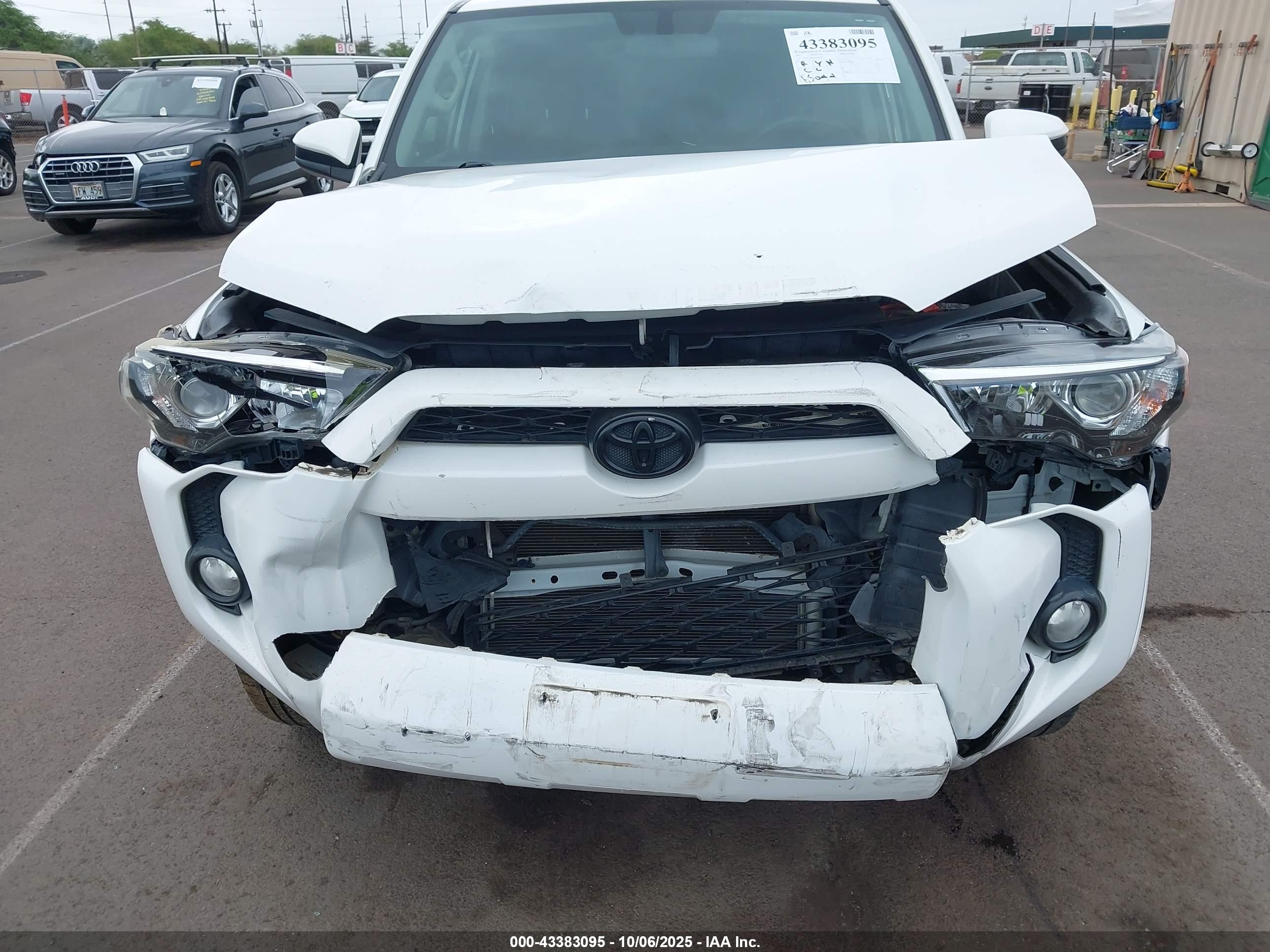 TOYOTA 4RUNNER image 6