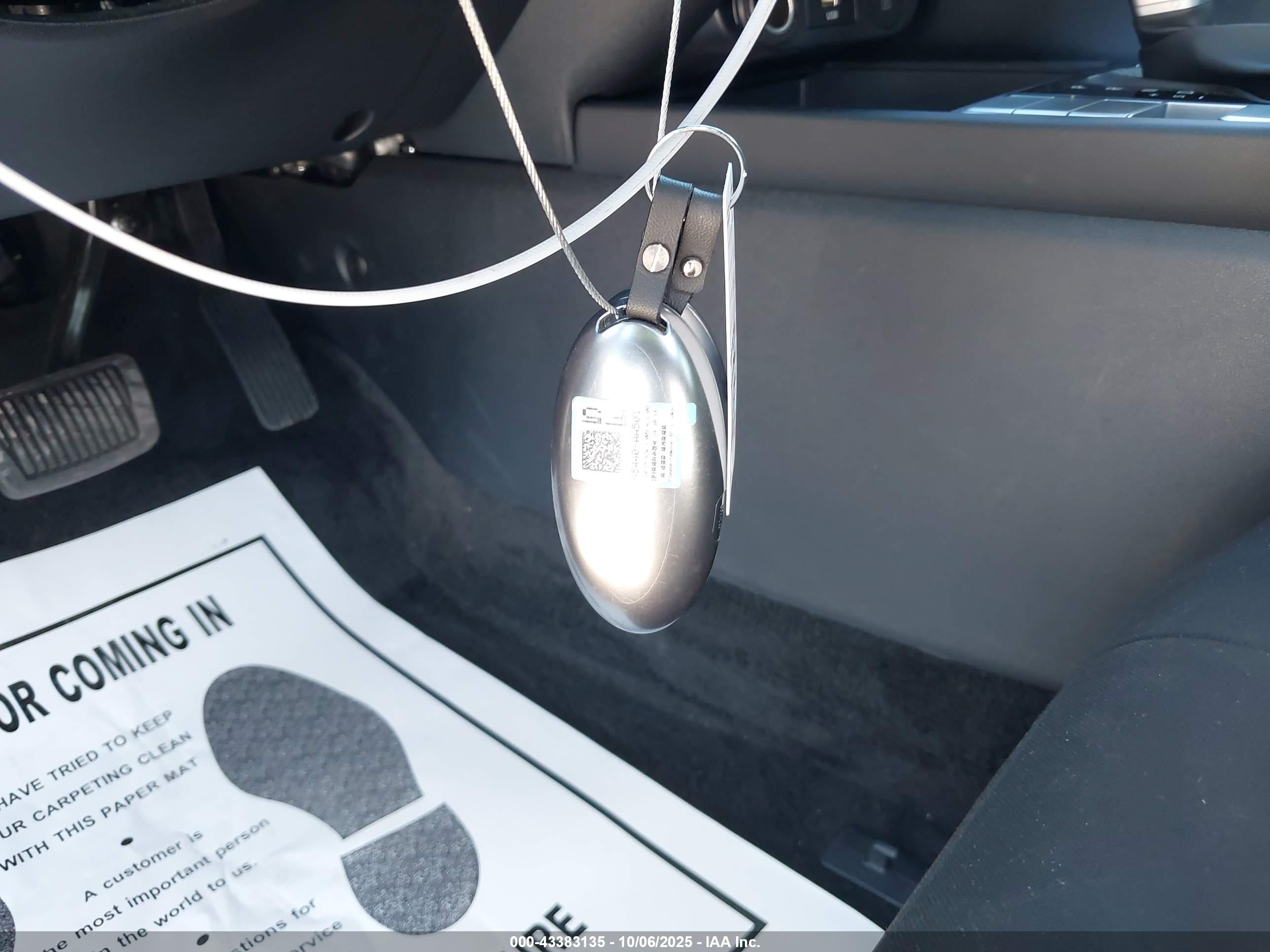 HYUNDAI ELANTRA image 11