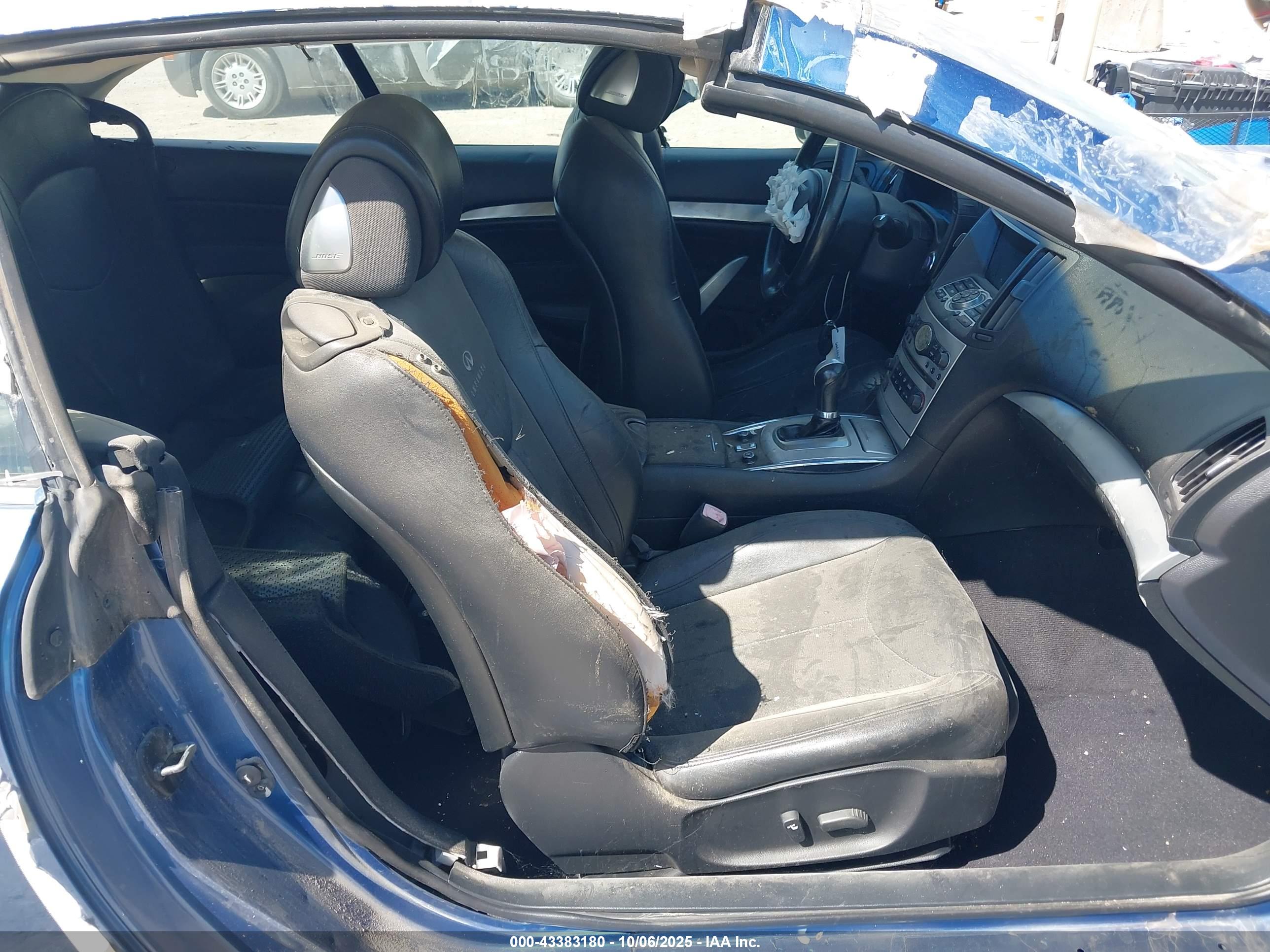 INFINITI G37 image 5