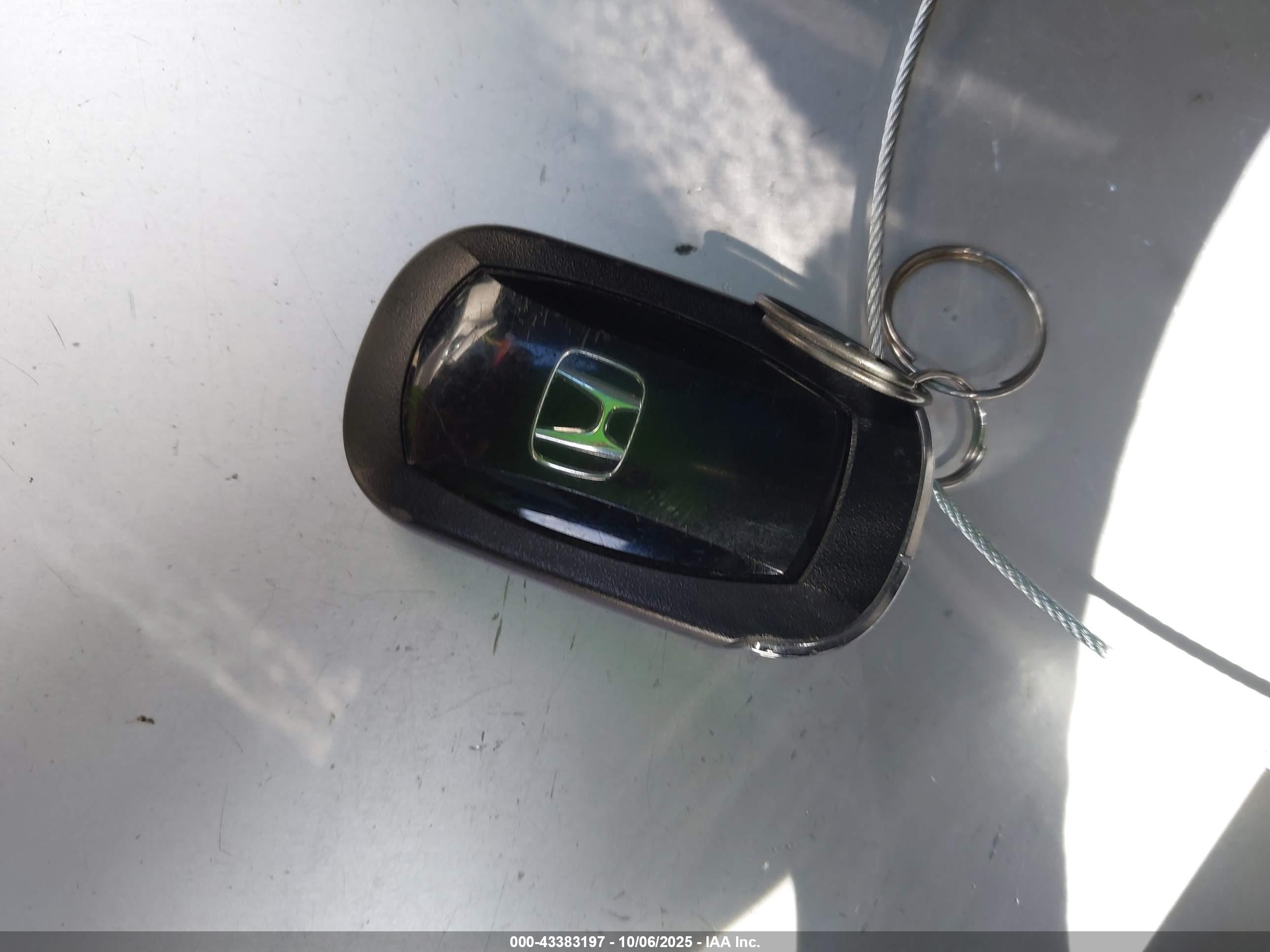 HONDA CIVIC image 11