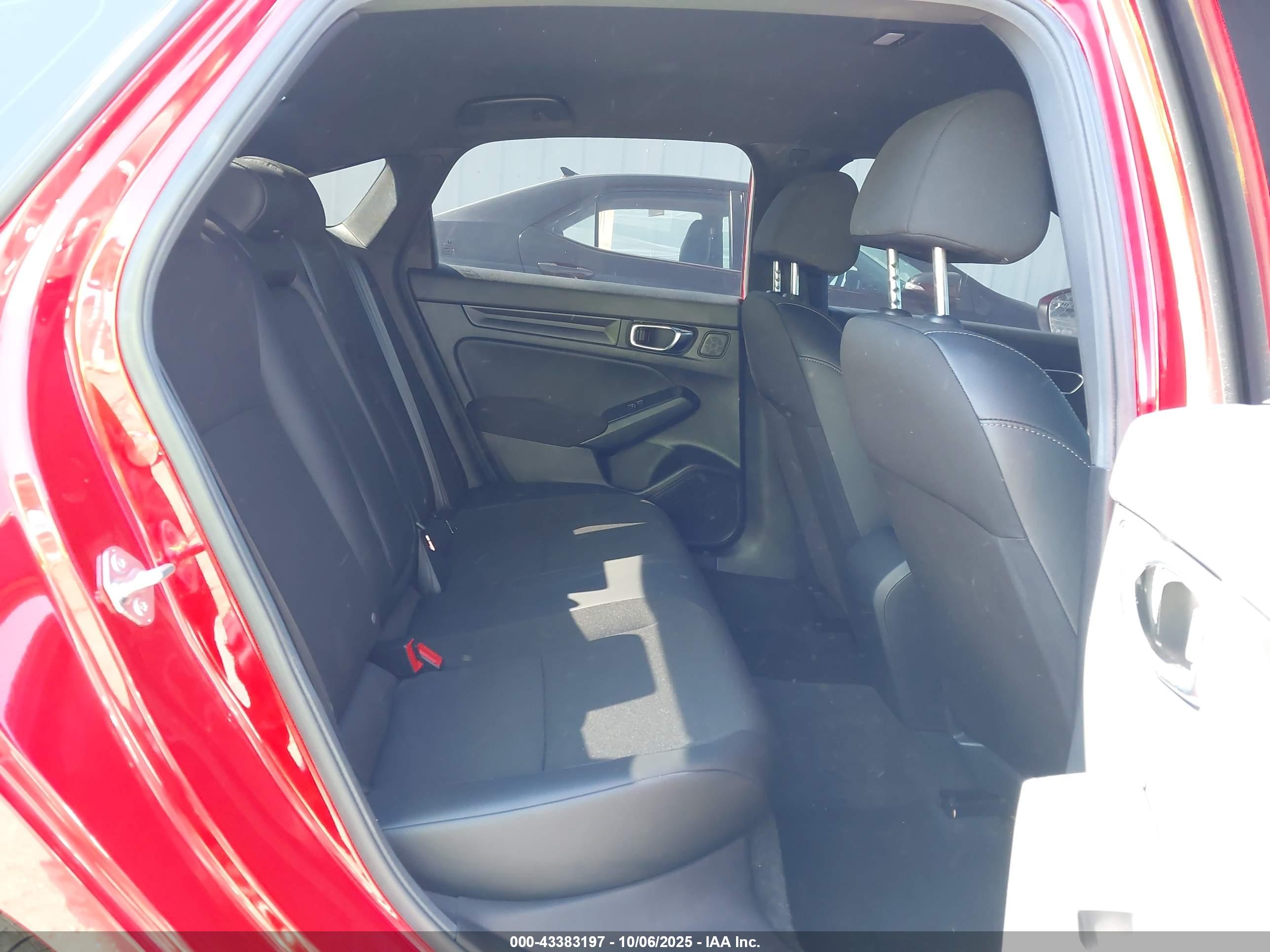 HONDA CIVIC image 8