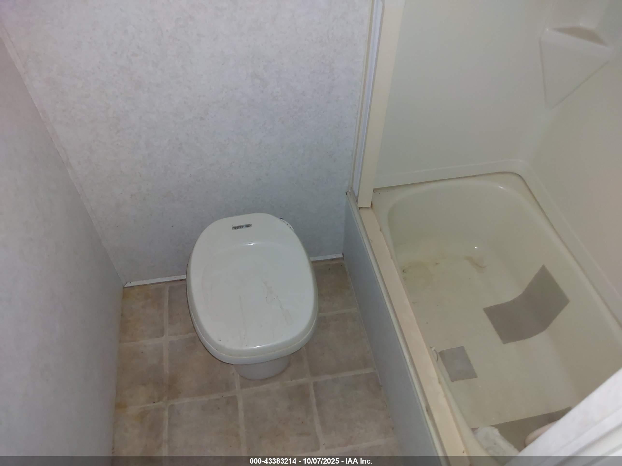 DUTCHMEN LITE image 7