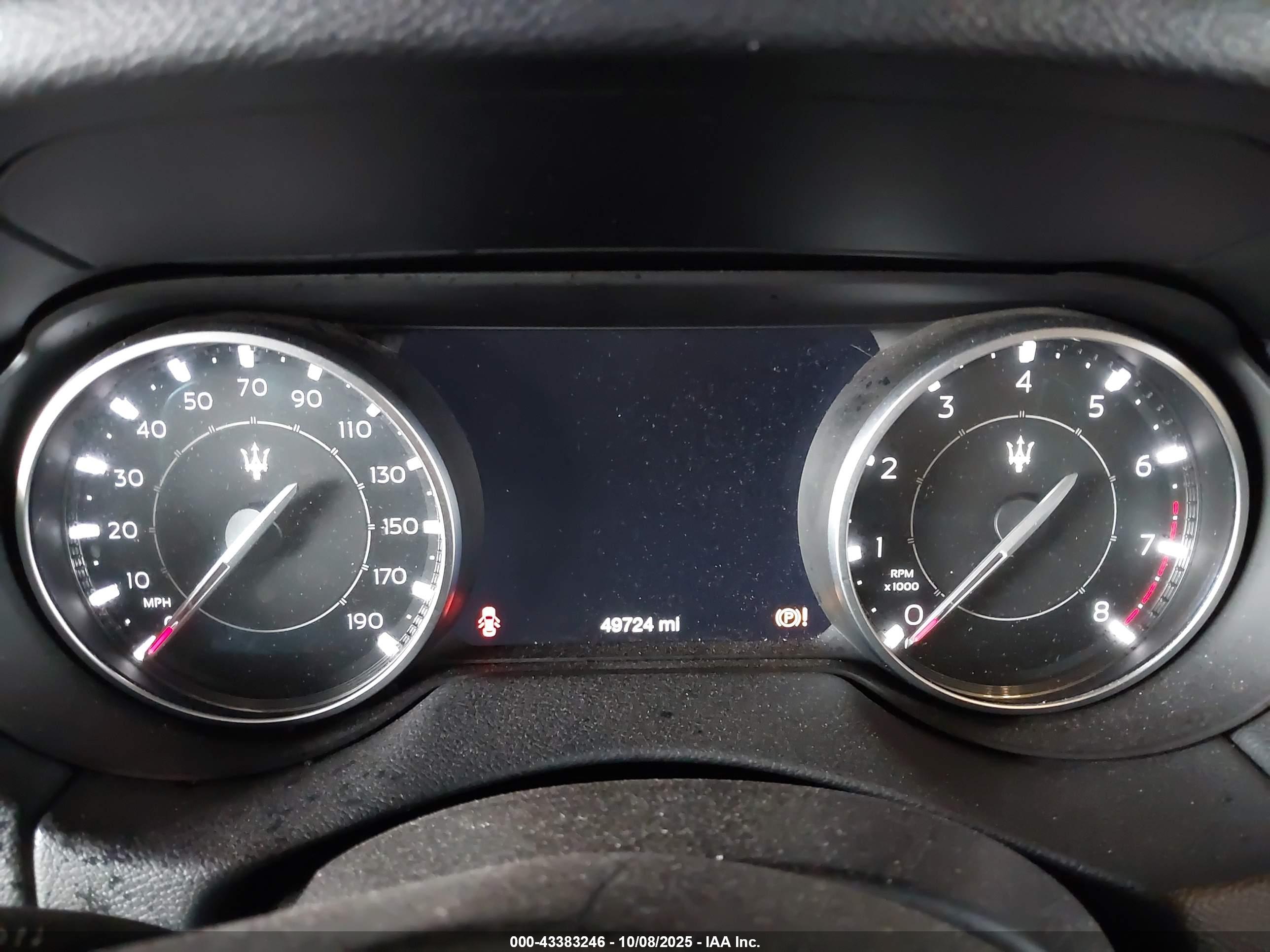 MASERATI LEVANTE image 7