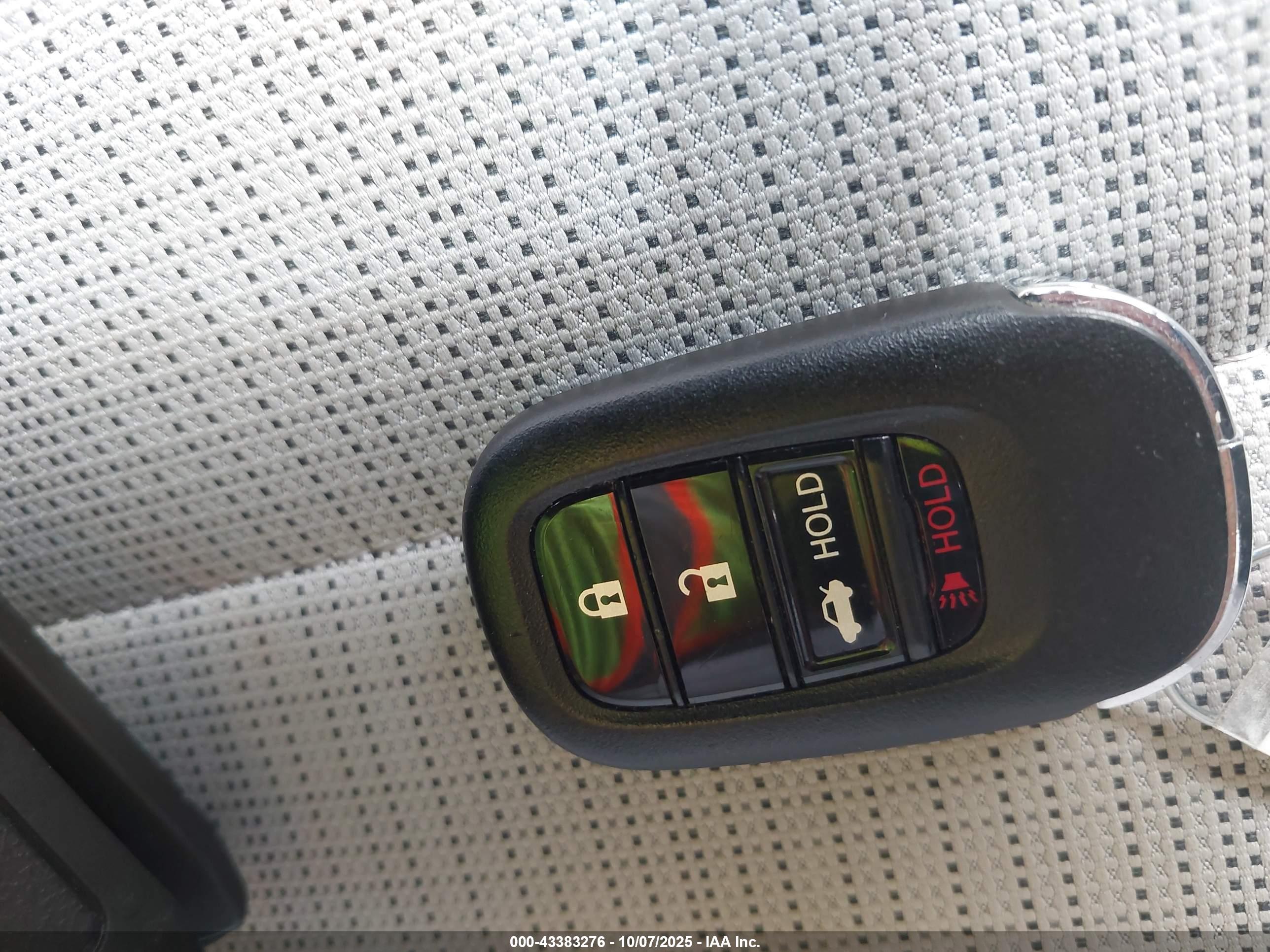 HONDA CIVIC image 11