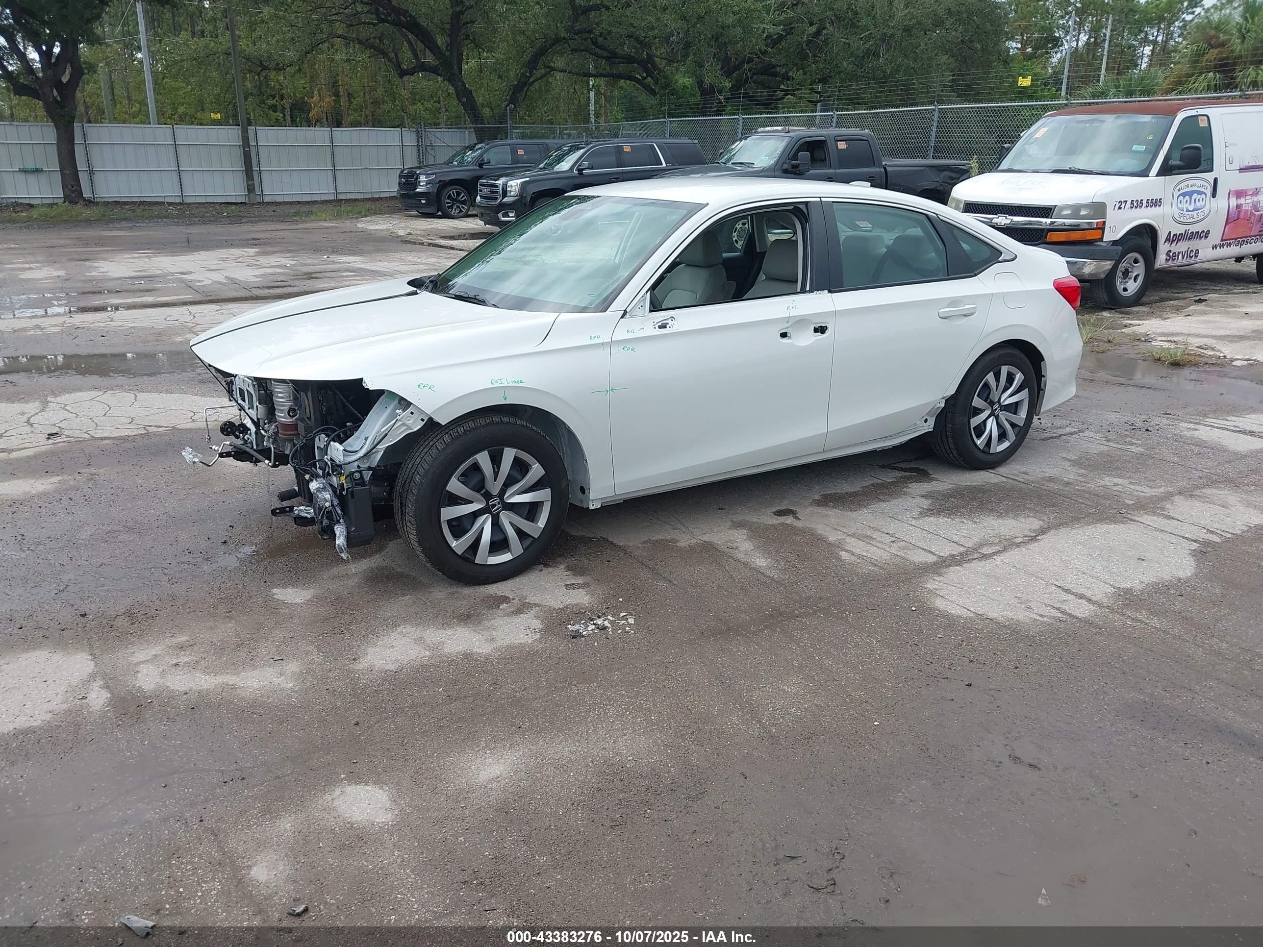 HONDA CIVIC image 2