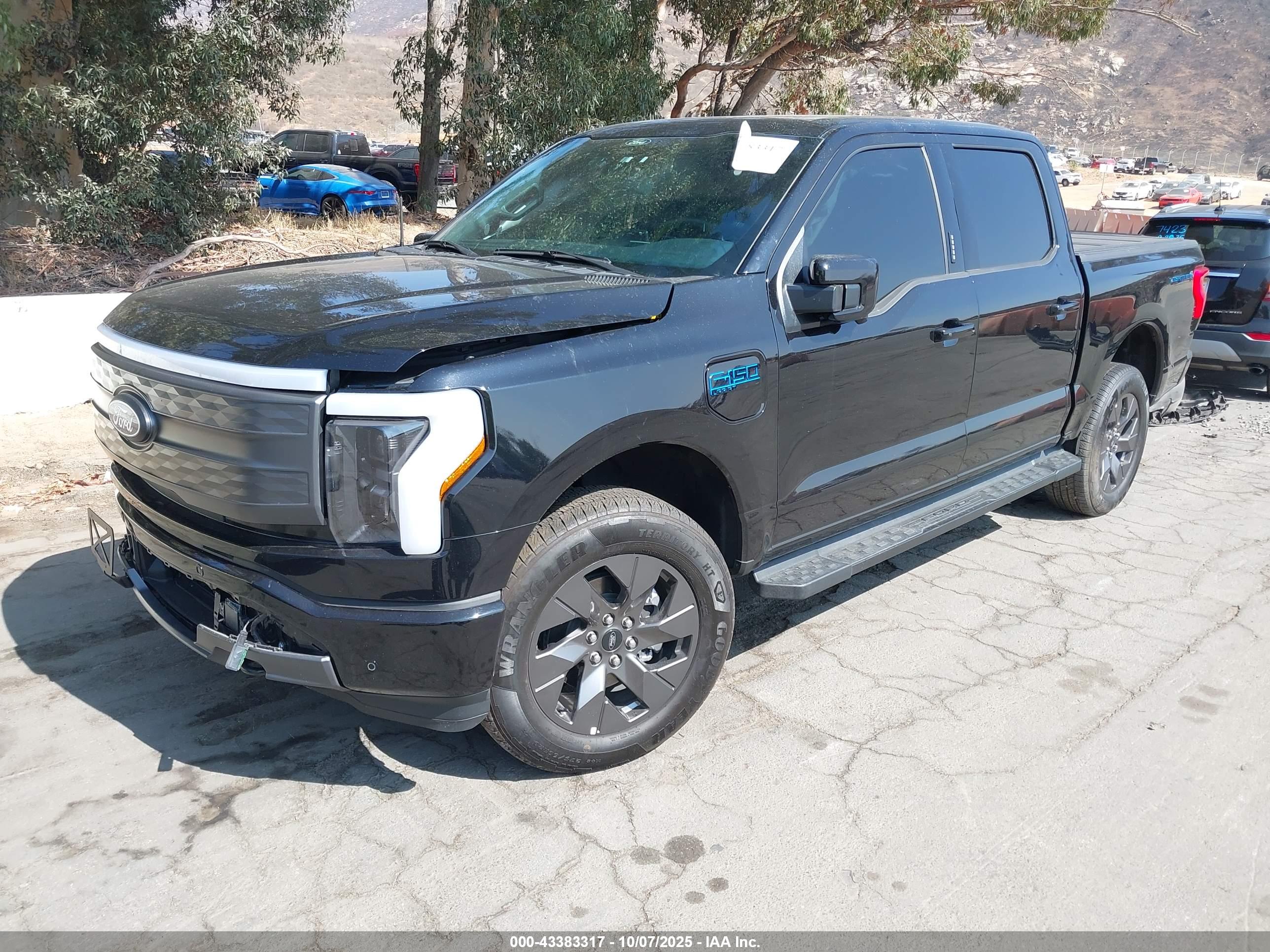 FORD F-150 image 2