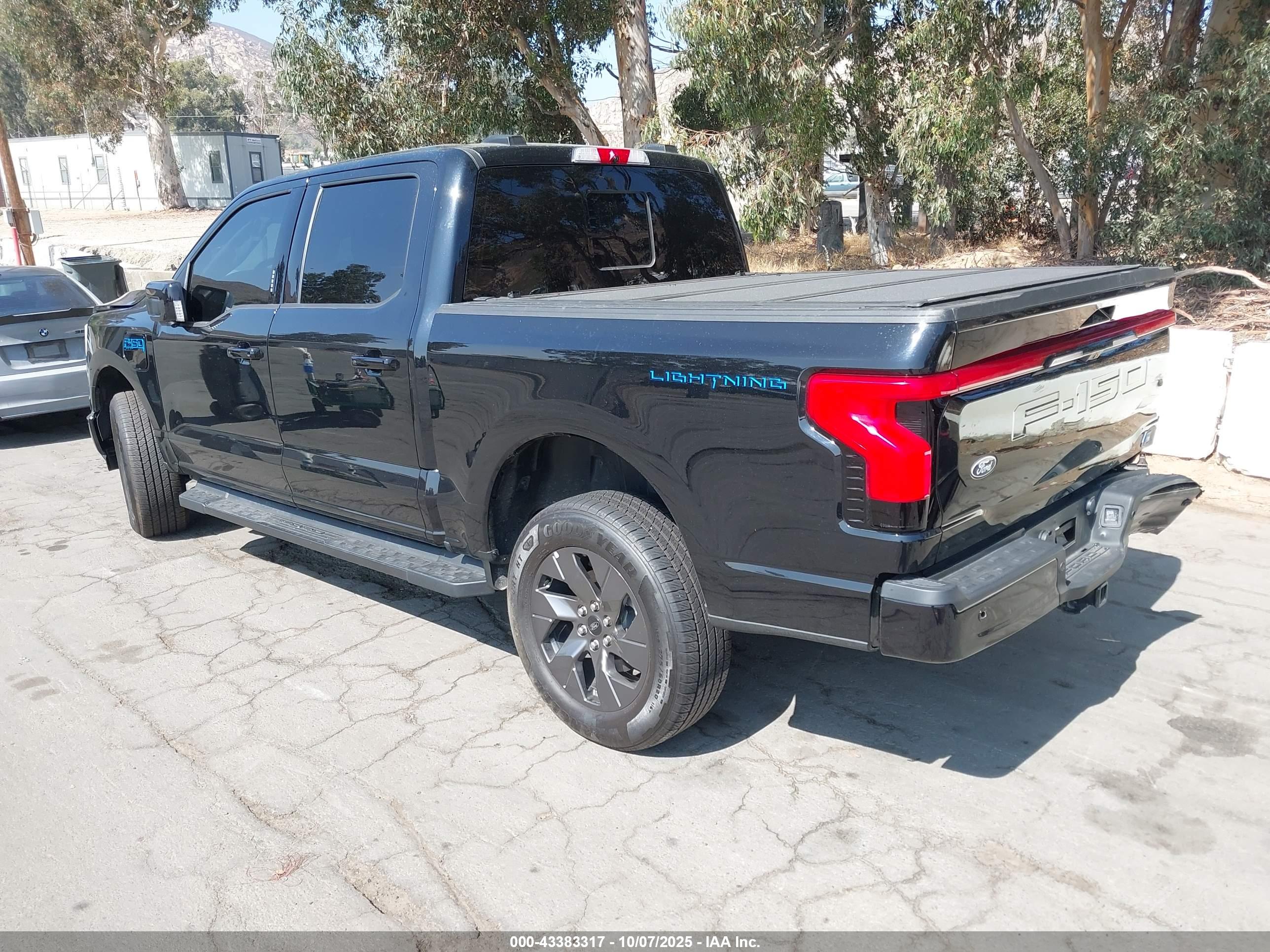 FORD F-150 image 3