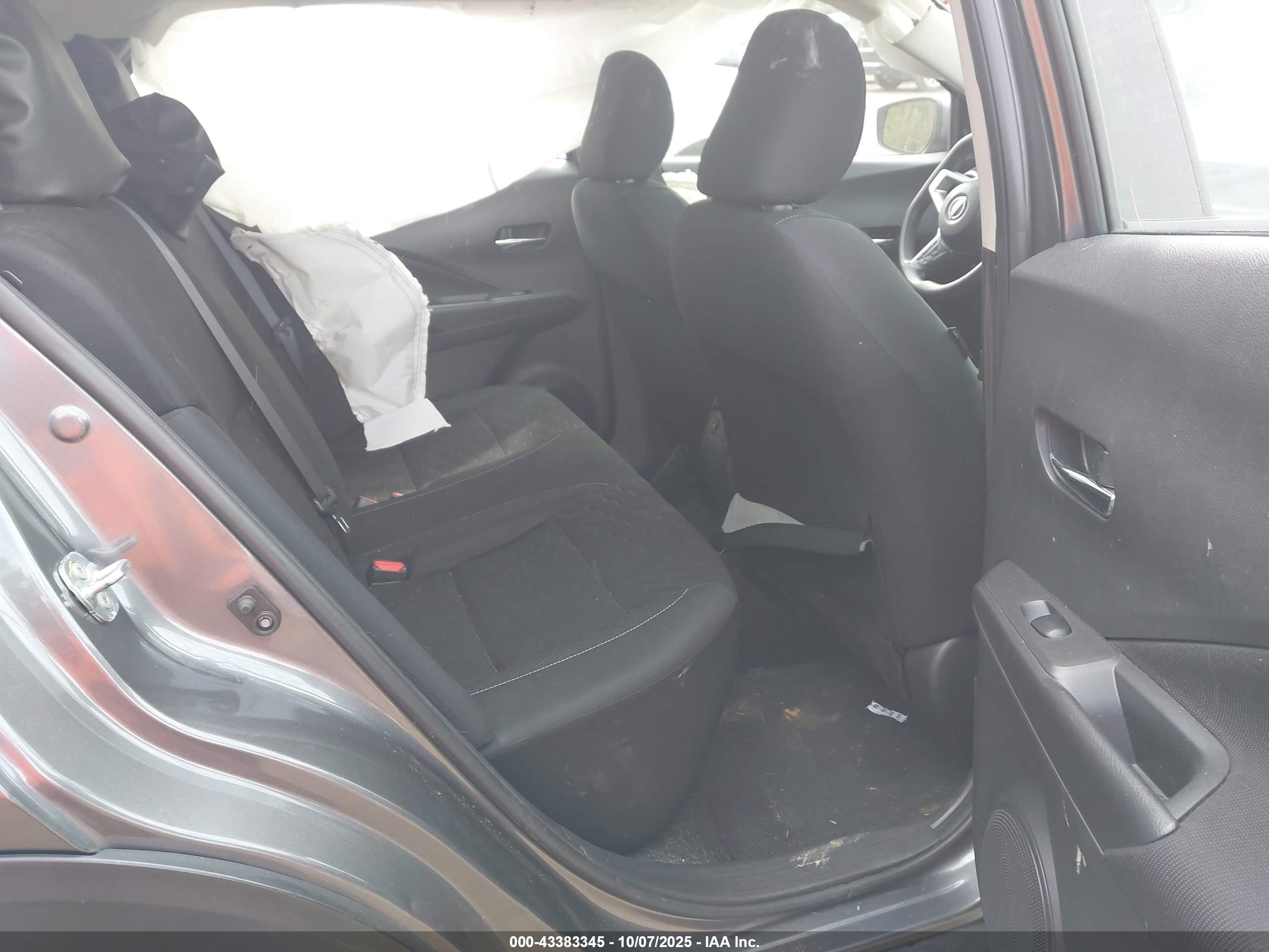 NISSAN KICKS image 8