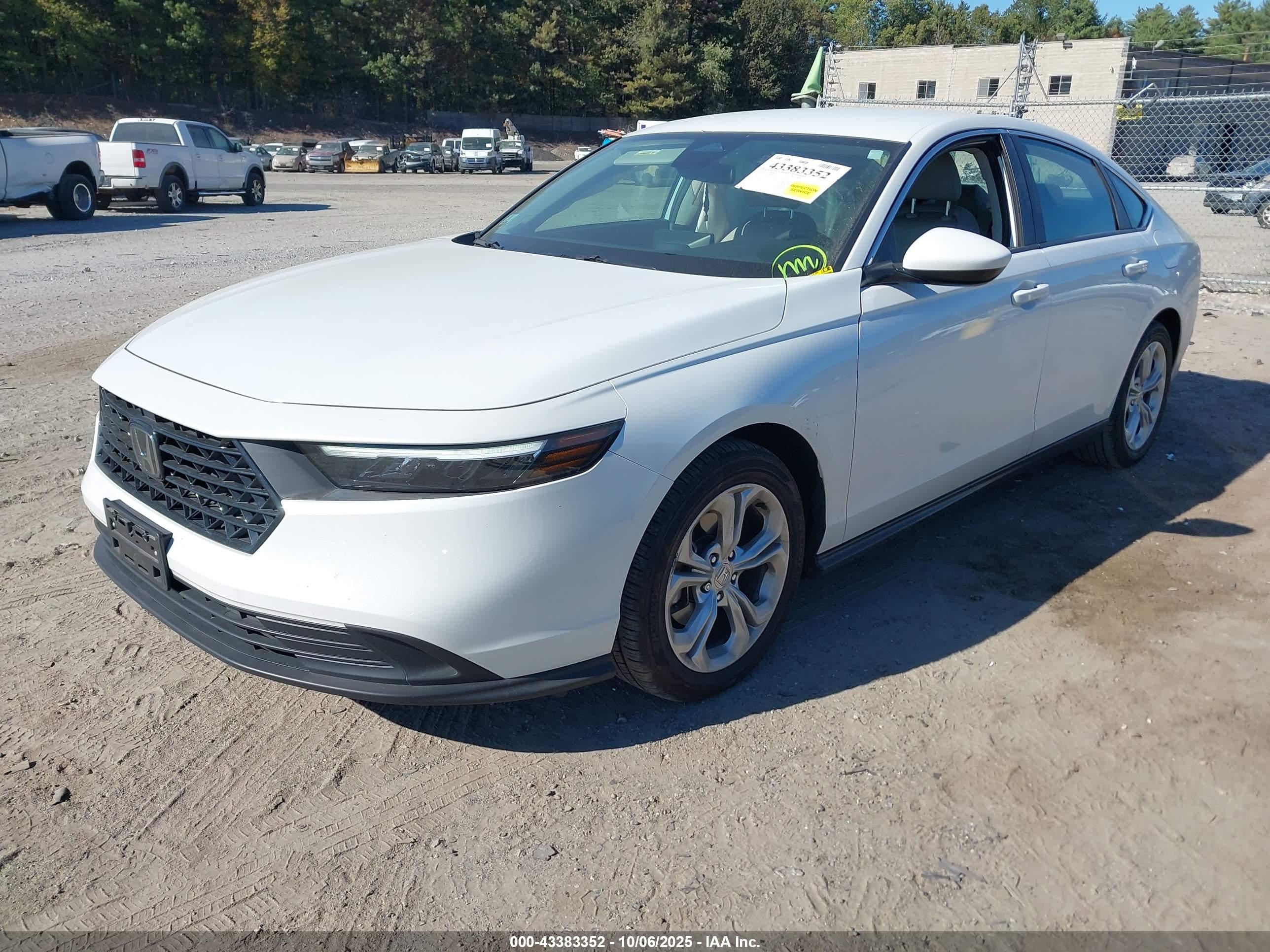 HONDA ACCORD image 2