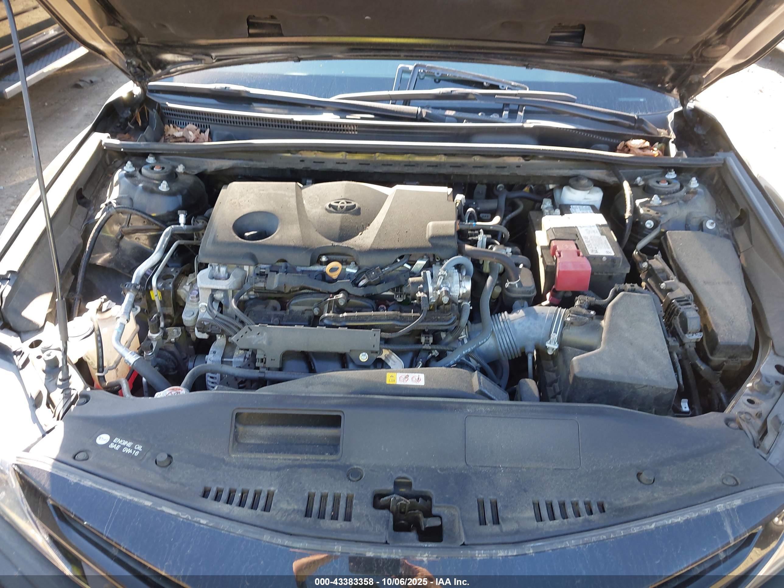 TOYOTA CAMRY image 10