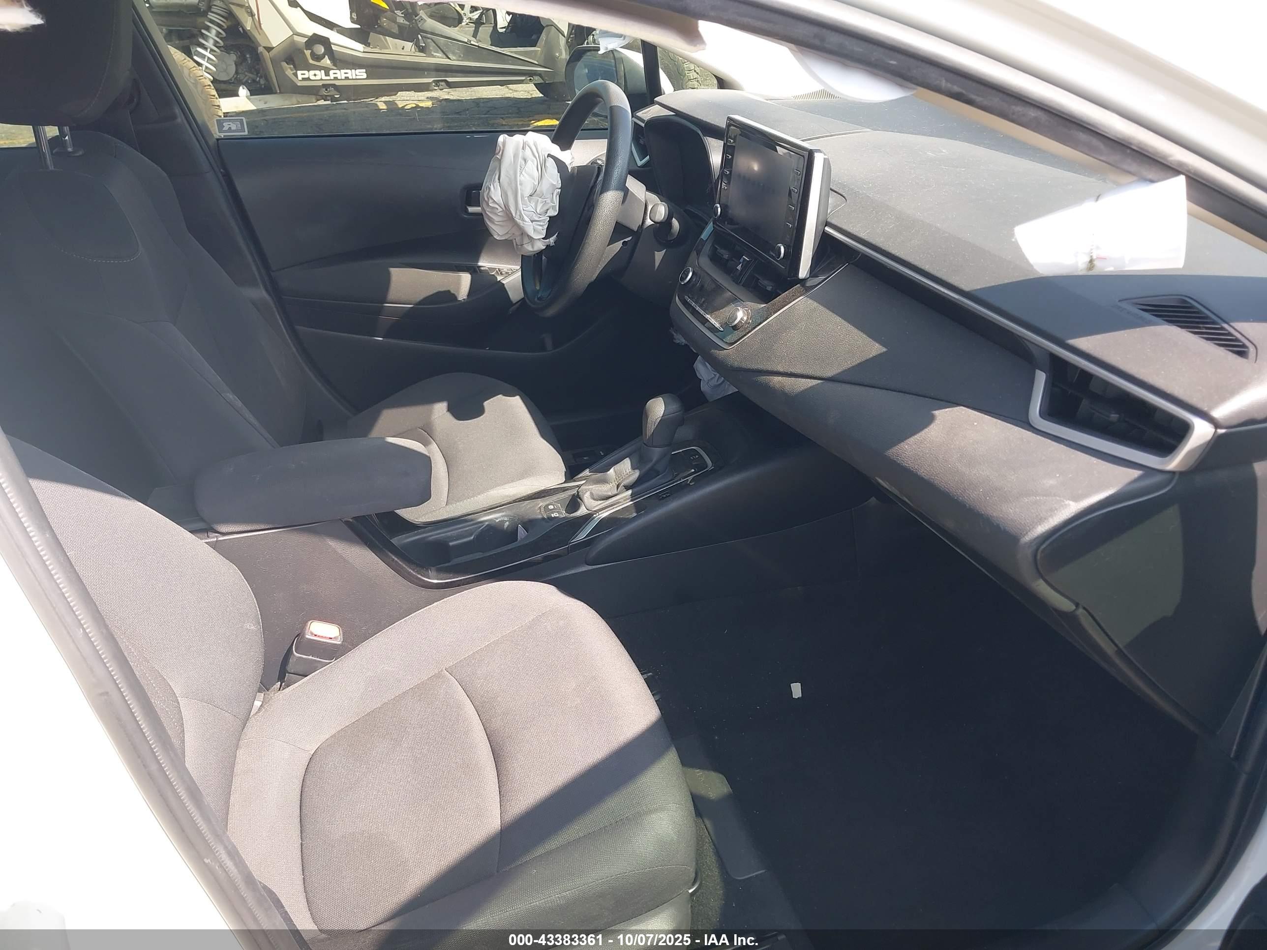 TOYOTA COROLLA image 5