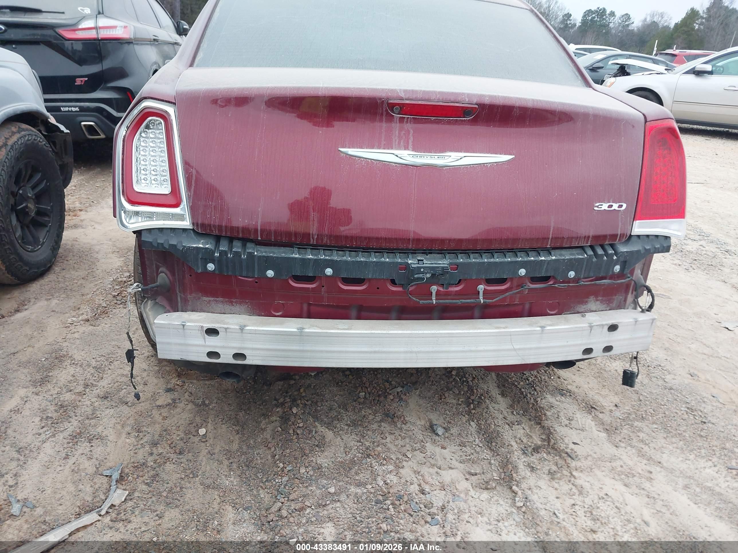 CHRYSLER 300 image 6