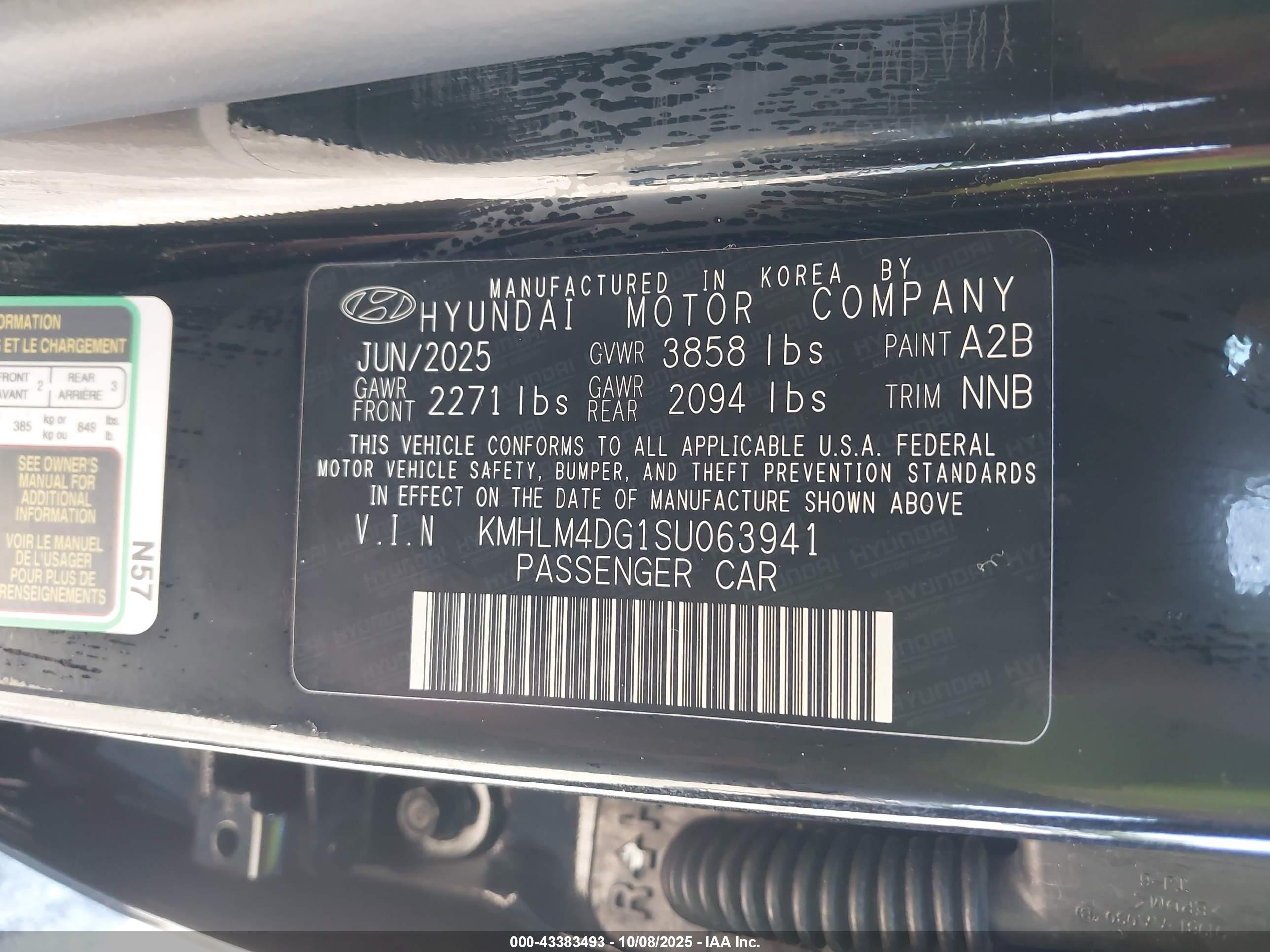 HYUNDAI ELANTRA image 9