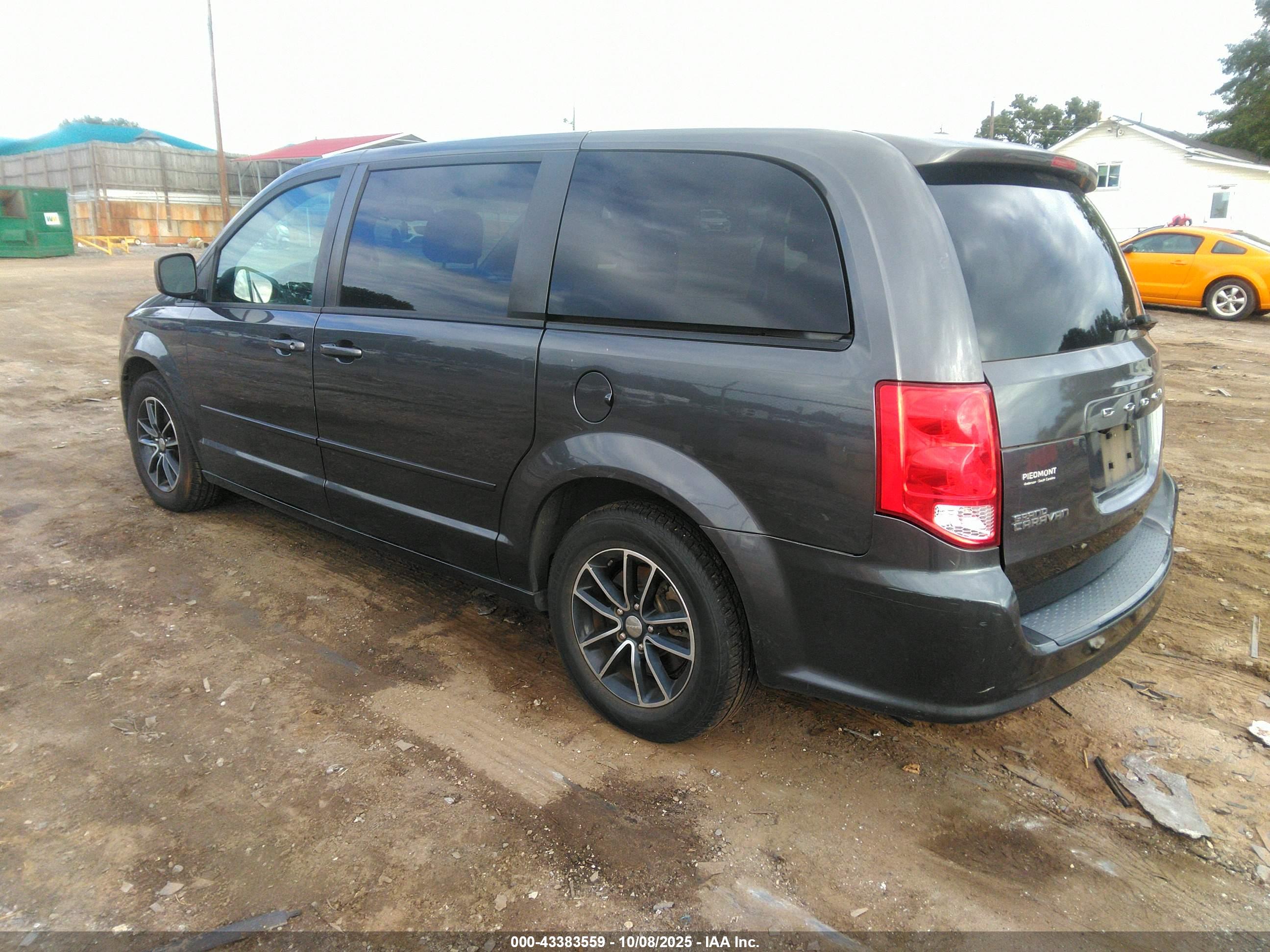 DODGE GRAND image 3