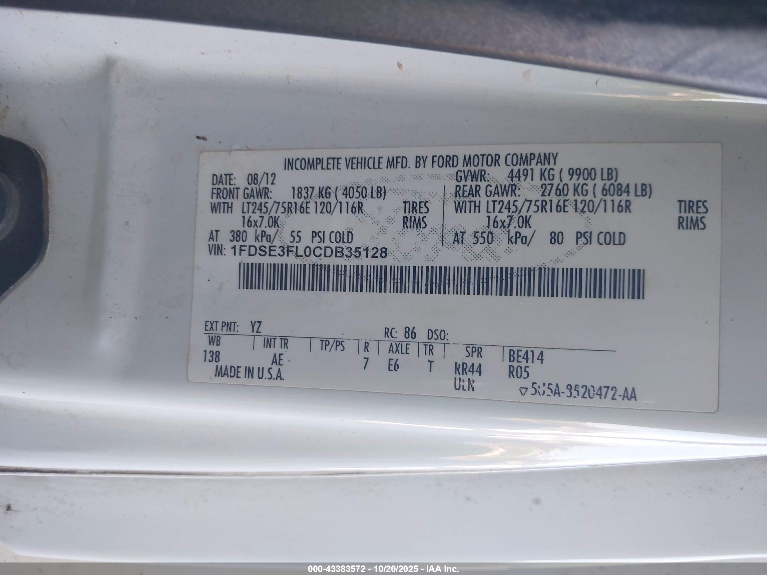 FORD E-350 image 9