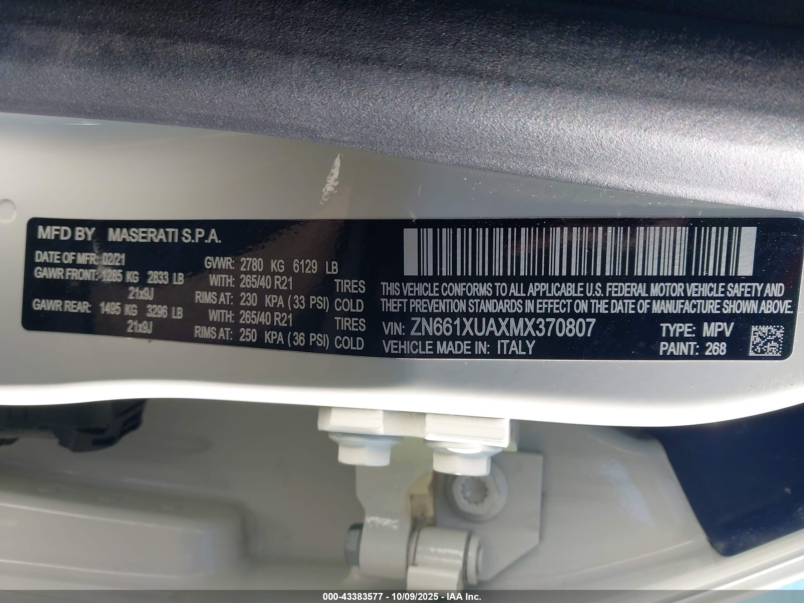 MASERATI LEVANTE image 9