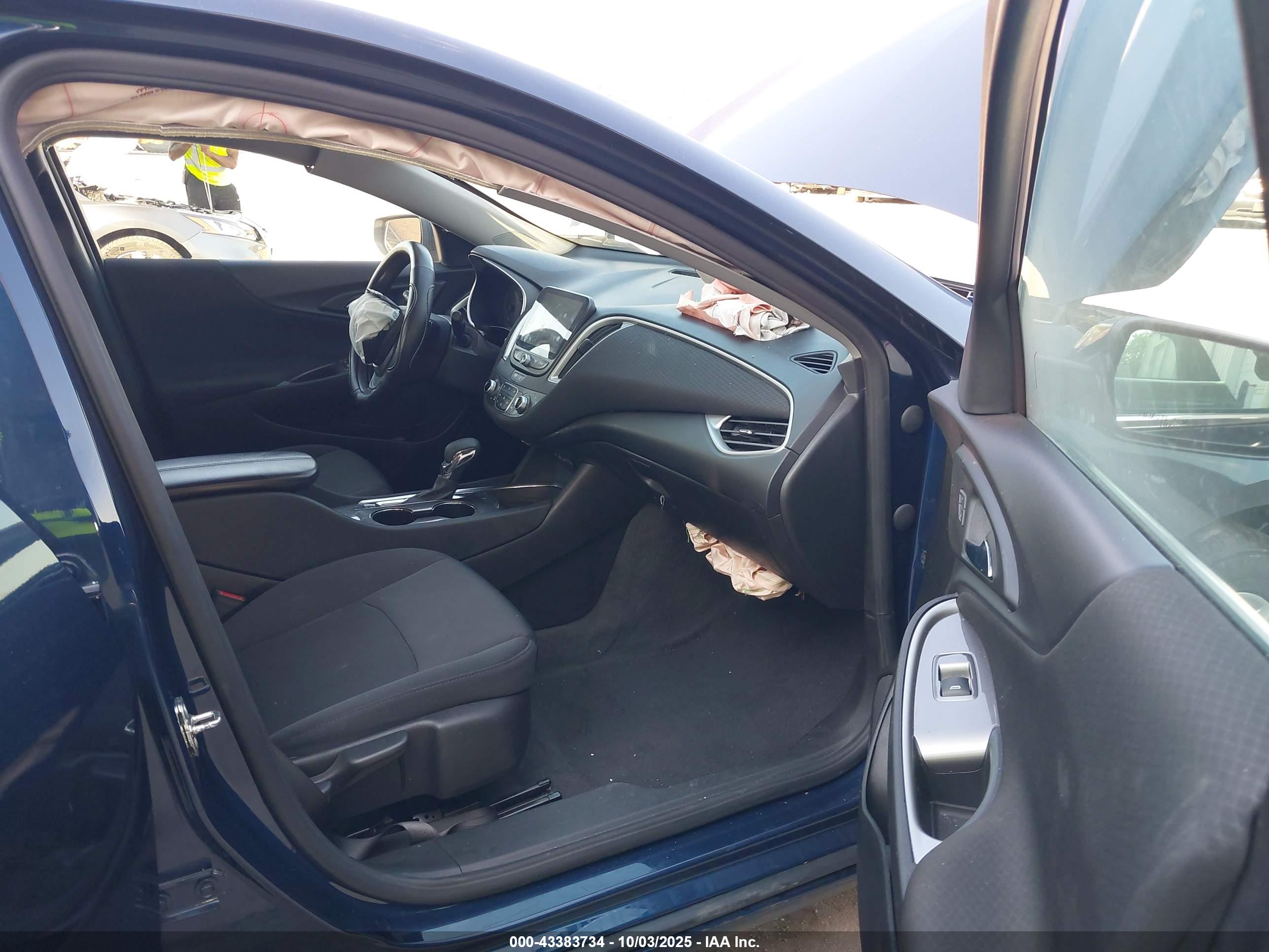 CHEVROLET MALIBU image 5