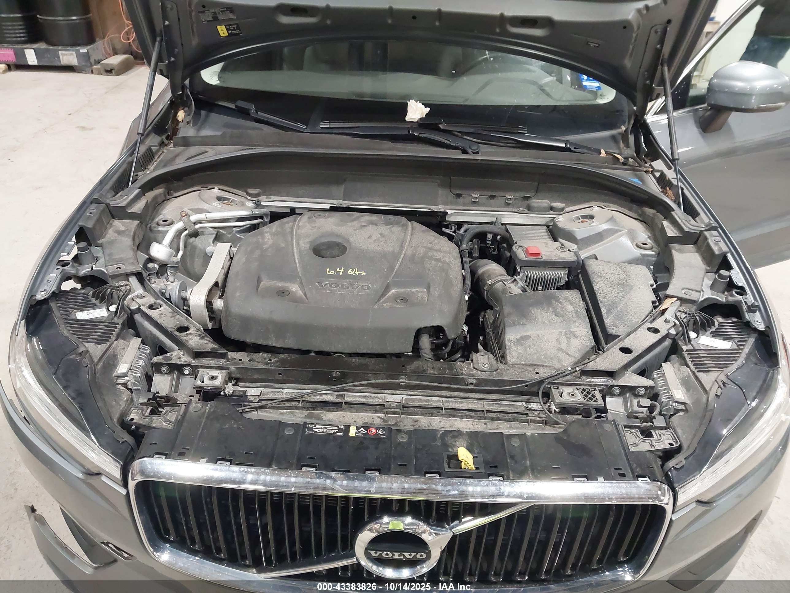 VOLVO XC60 image 10