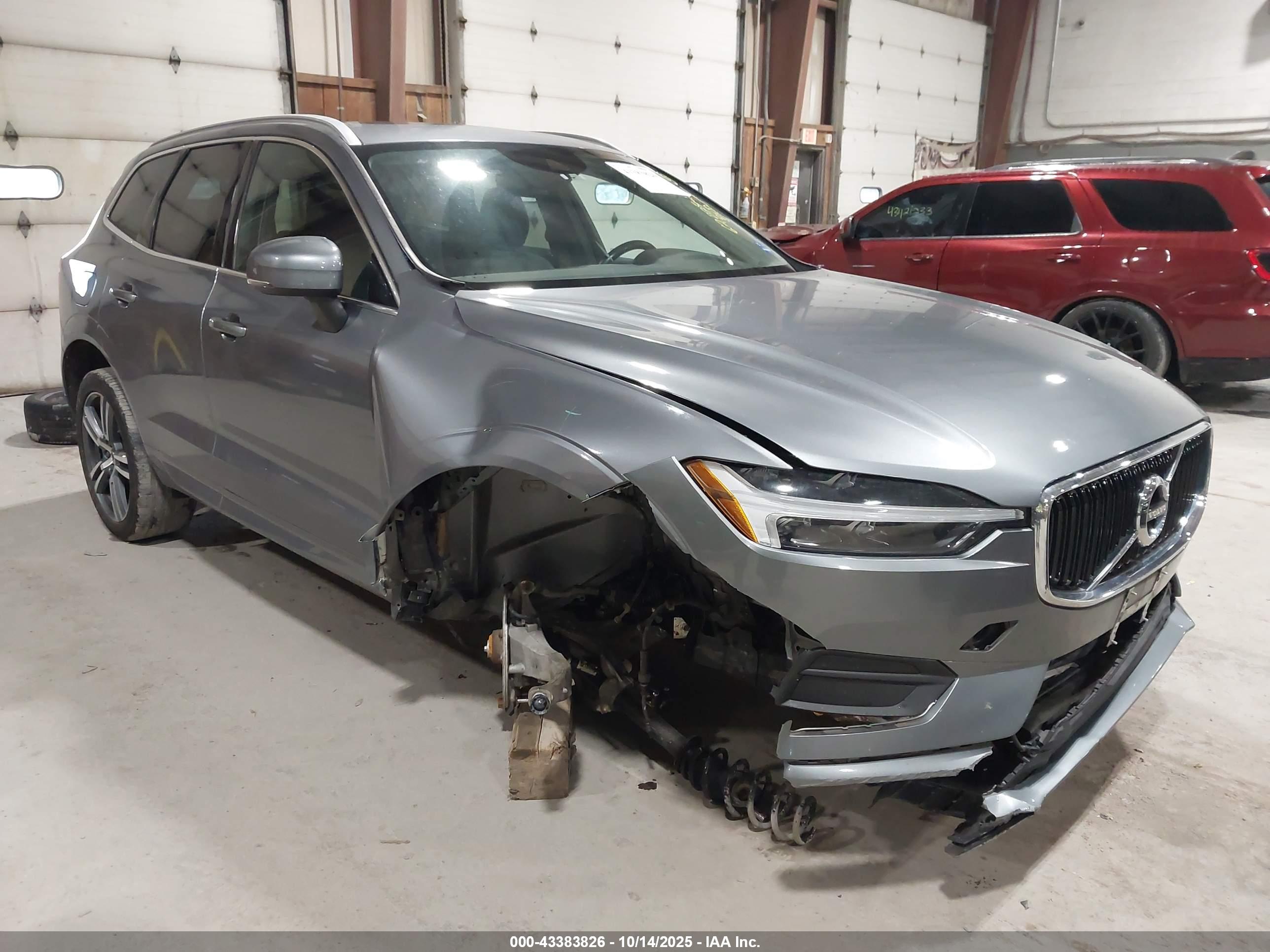 VOLVO XC60 image 6