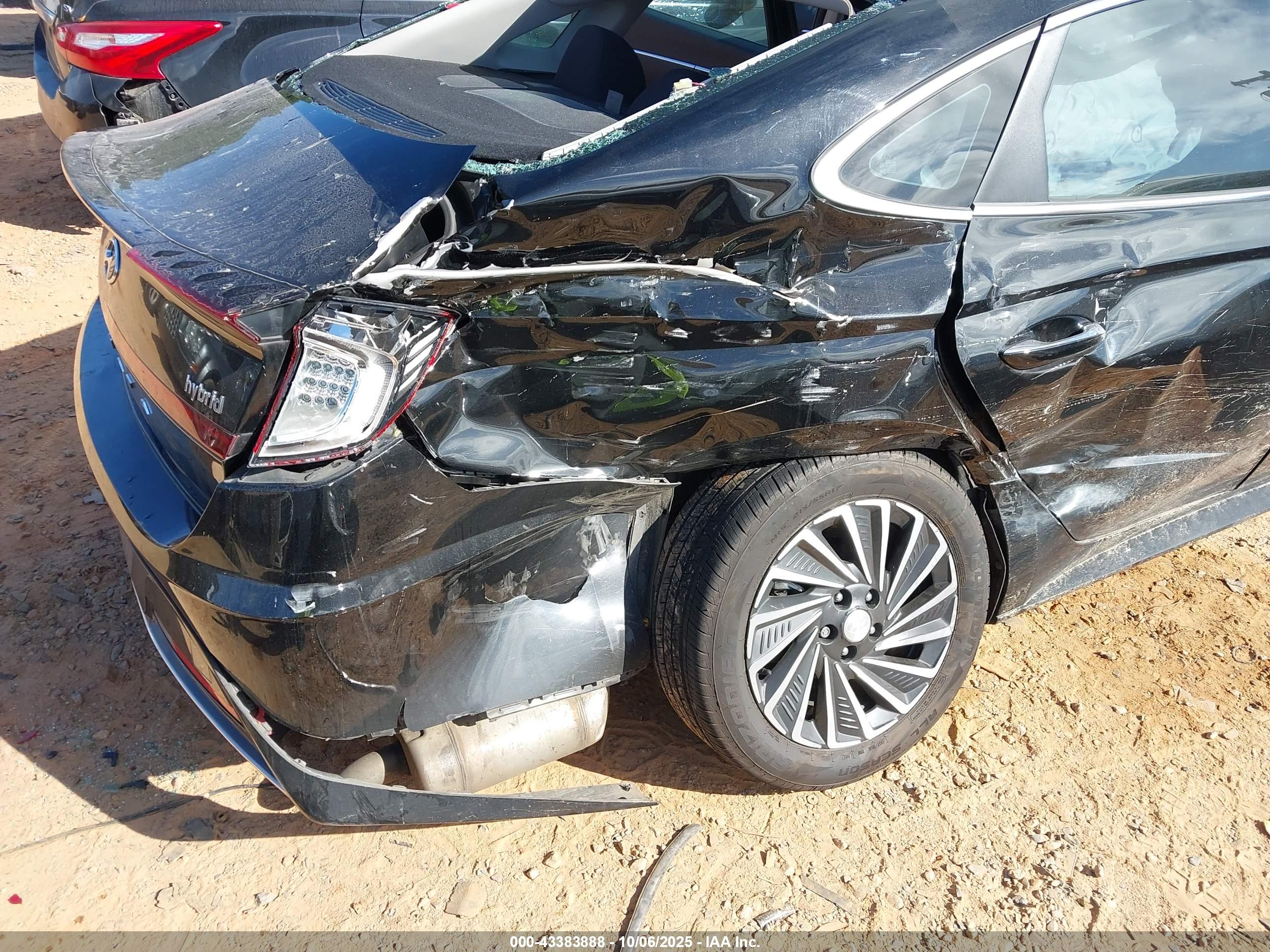 HYUNDAI SONATA image 6