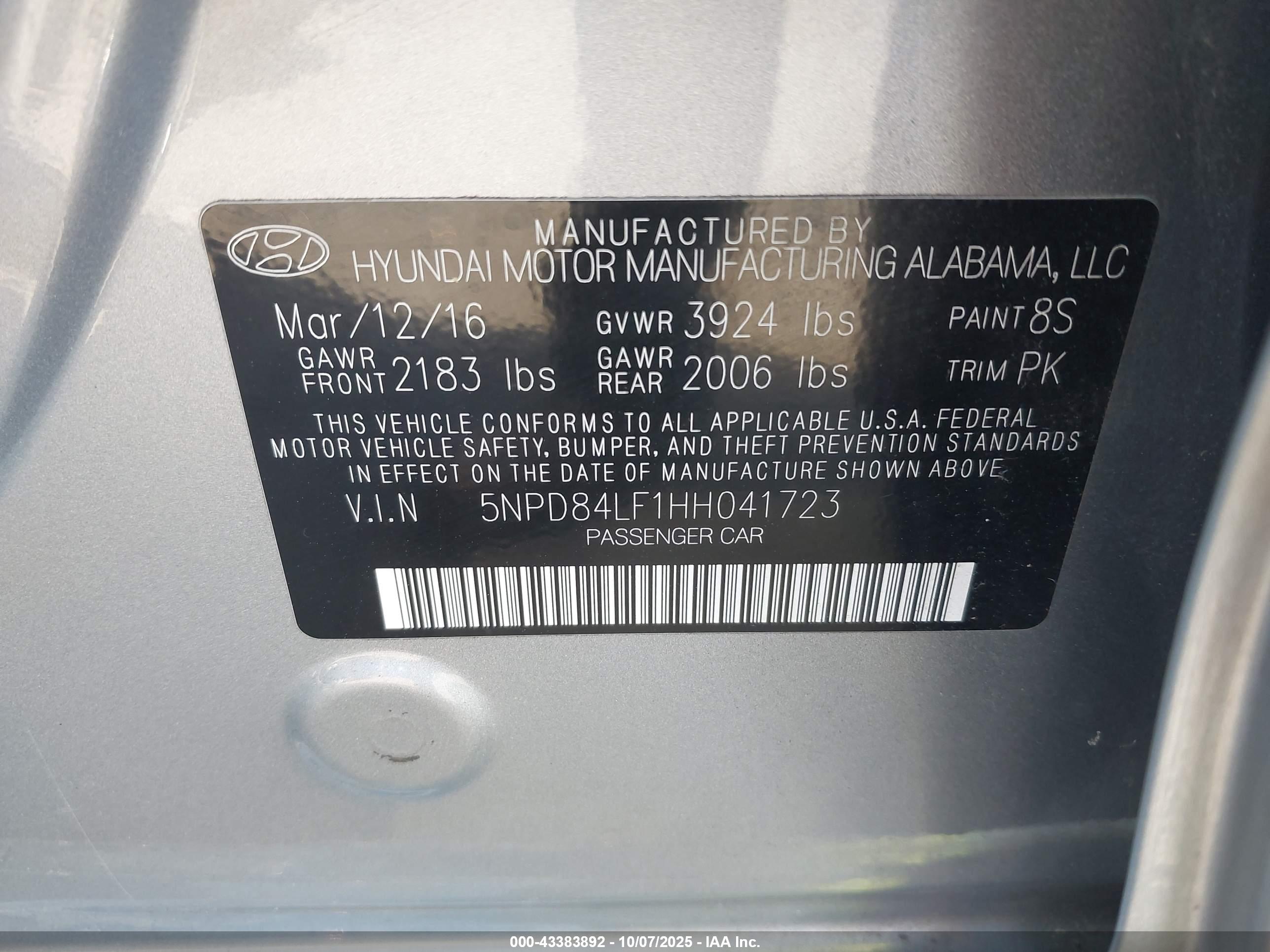 HYUNDAI ELANTRA image 9