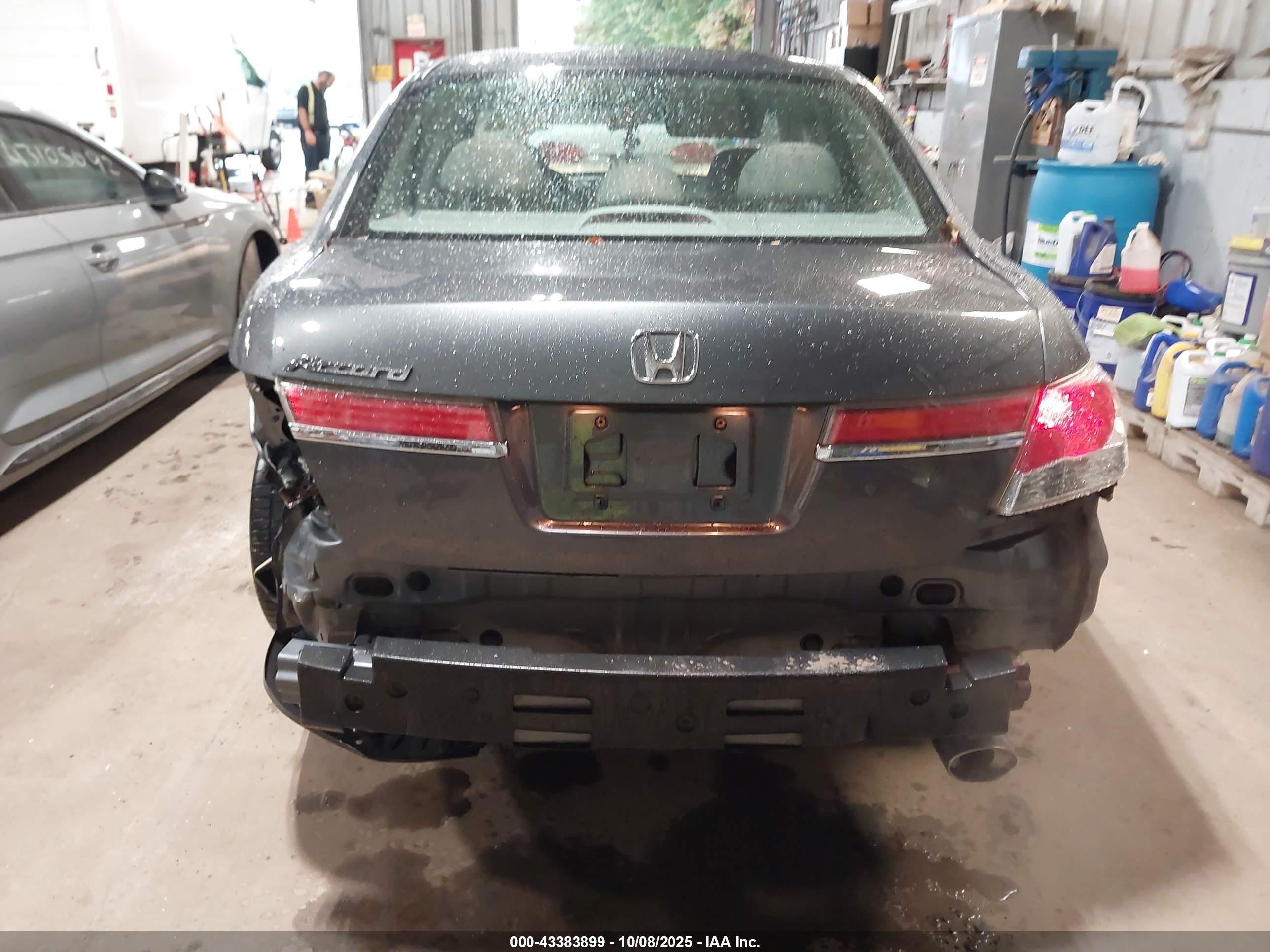 HONDA ACCORD image 6