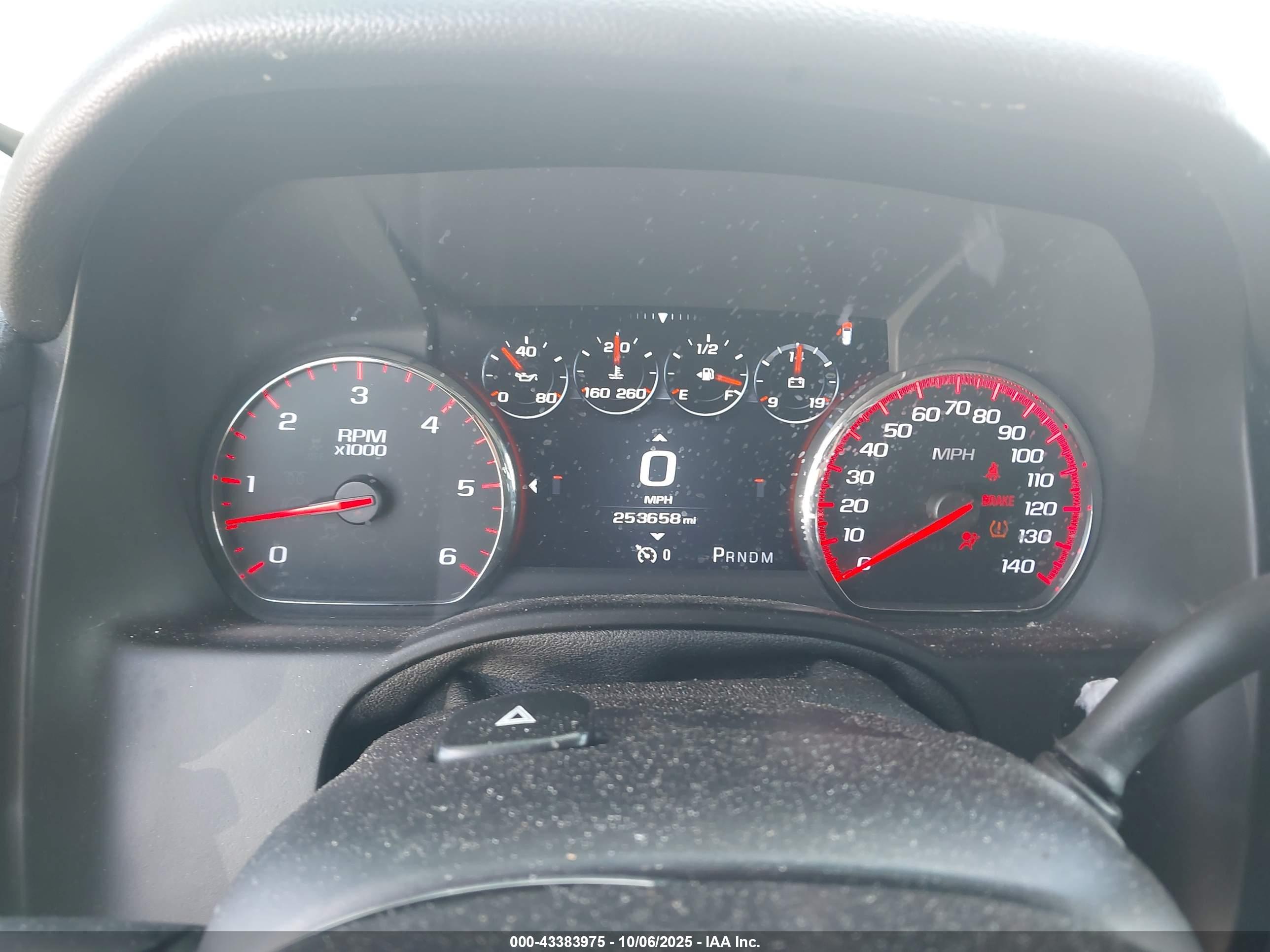 GMC YUKON image 7
